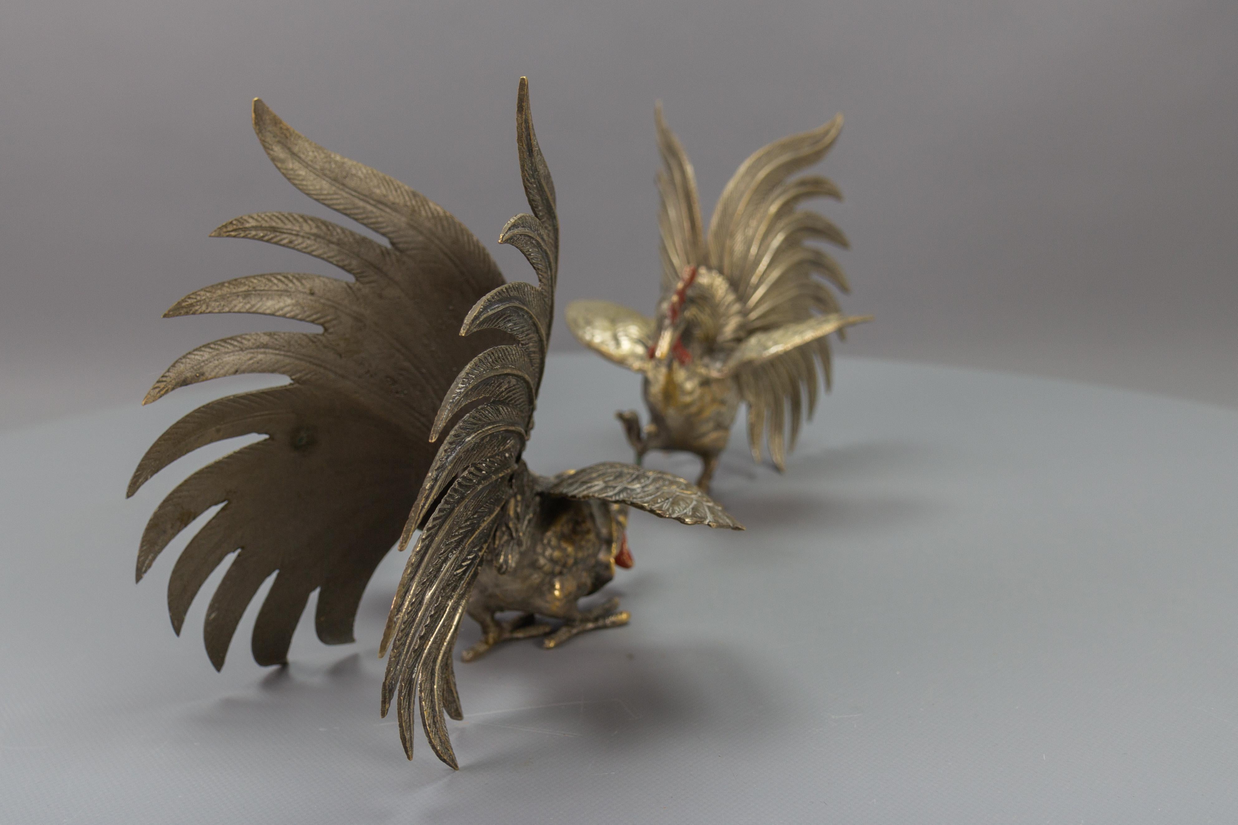 Pair of Bronze Sculptures of Fighting Roosters, Japan, 1950s For Sale 2