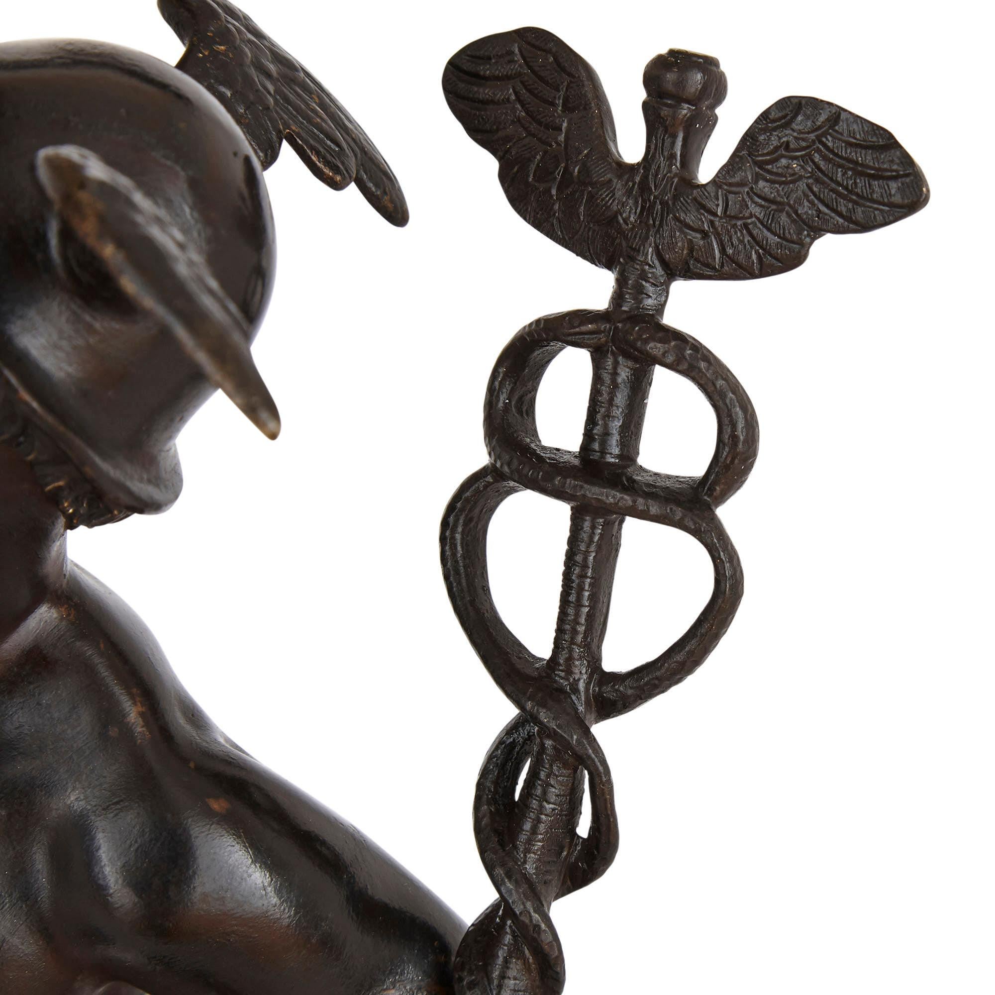 Bronze Paire de sculptures de Mercure et Fortuna en vente