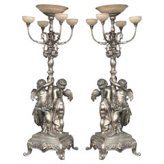 Paire de torchères palatiales surdimensionnées en bronze plaqué argent (Italie, vers 1900)