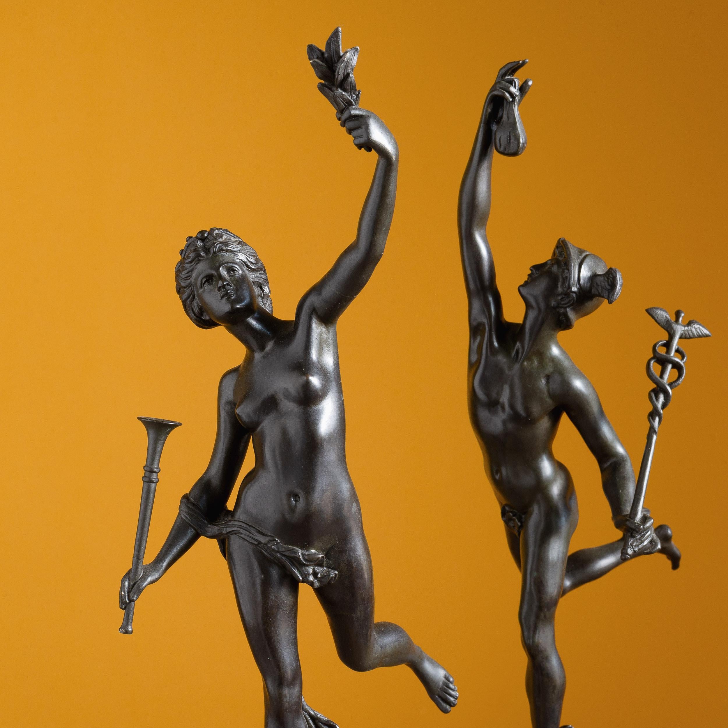 Paire de statues en bronze Mercure et Fortuna en vente 6