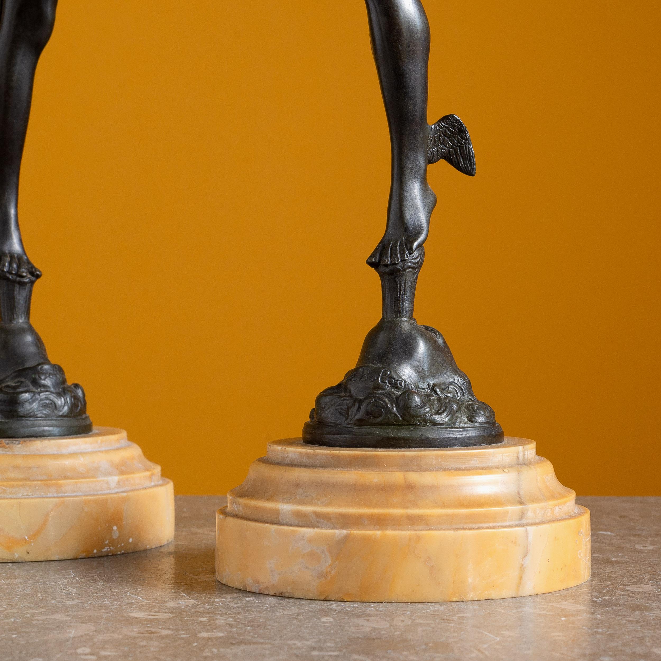 Paire de statues en bronze Mercure et Fortuna en vente 9