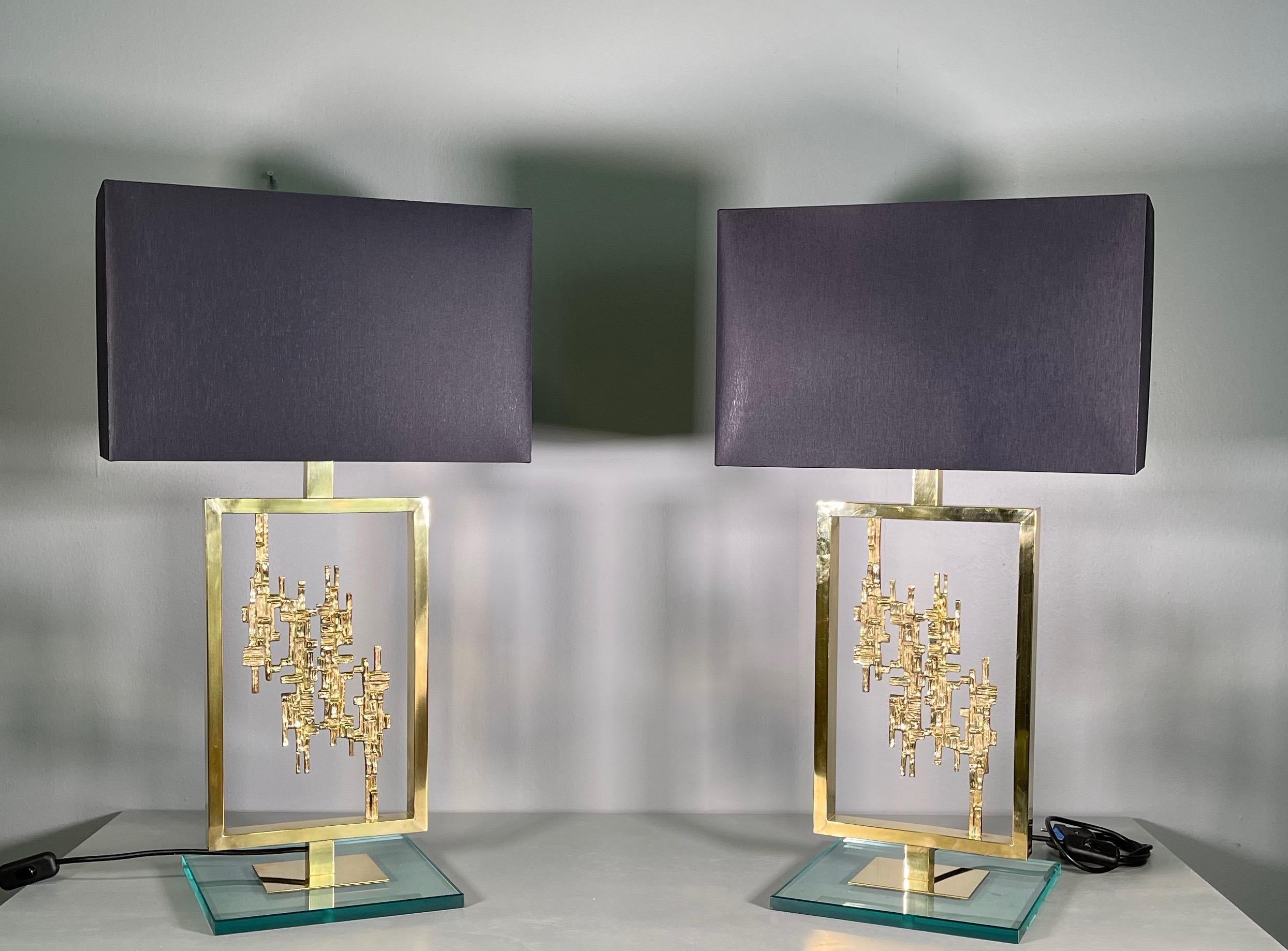Italian Pair of Bronze Table Lamps by Luciano Frigerio, Italy, 1980s For Sale