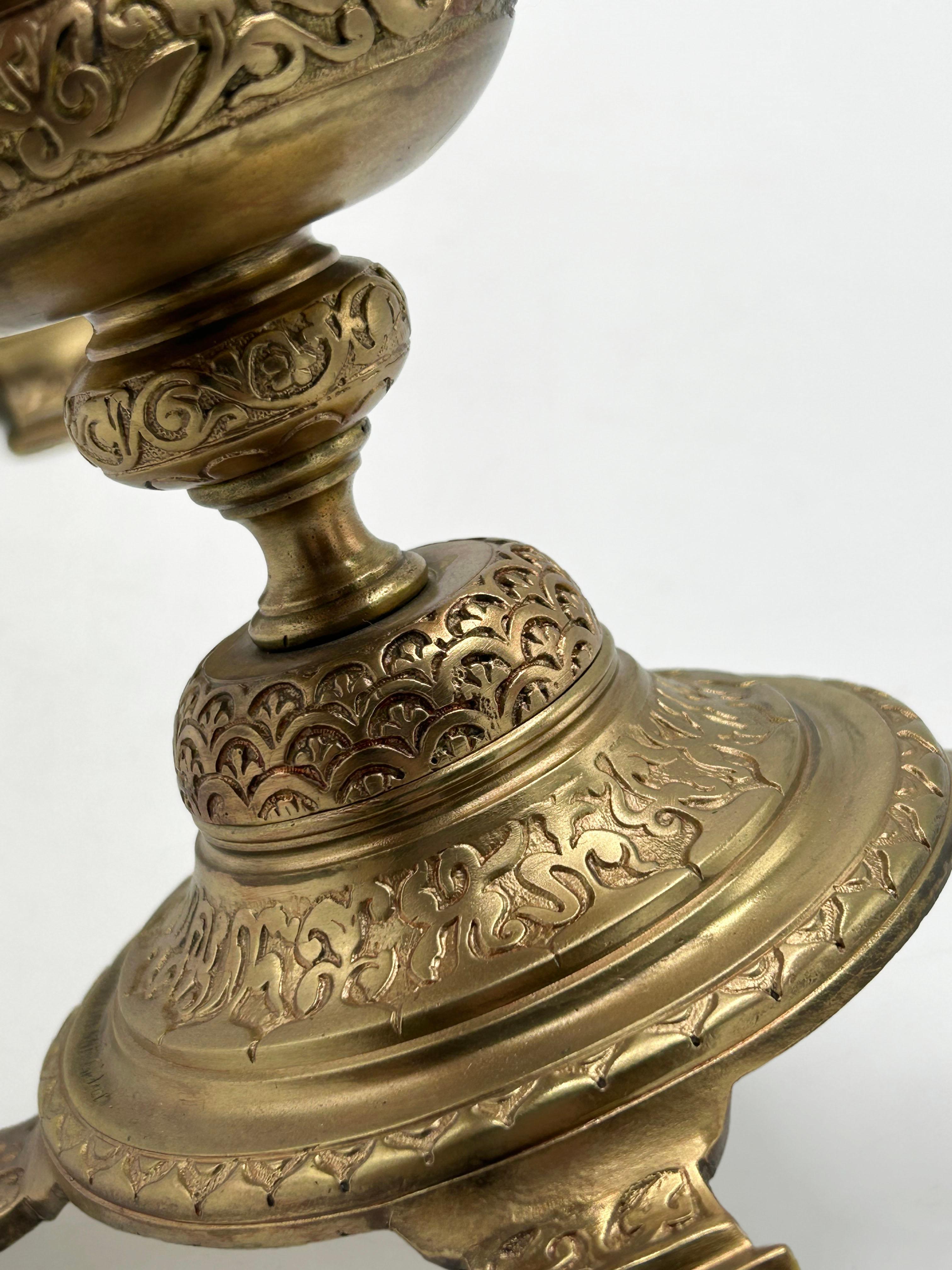 Fatto a mano Coppia di vasi in bronzo di Barbedienne, Francia, circa 1870 in vendita