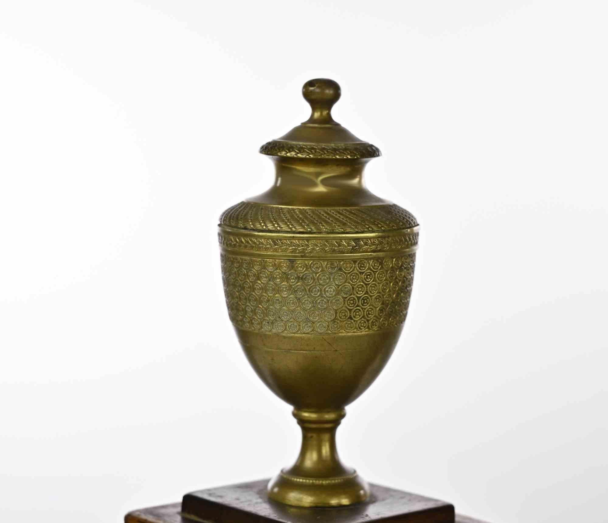Metallo Coppia di vasi in bronzo Impero francese, XIX secolo in vendita