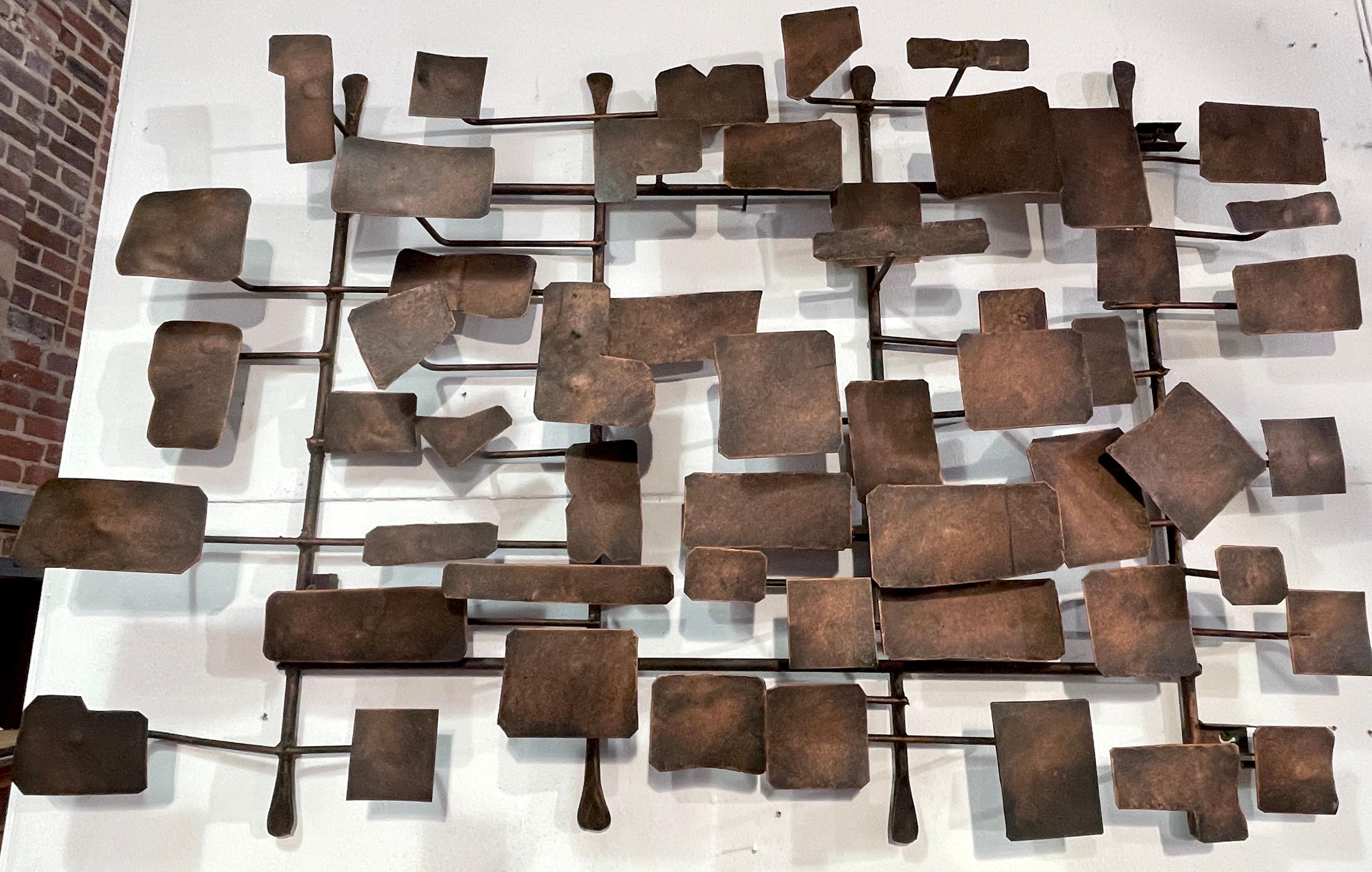 Pair of Bronzed Abstract Wall Sculptures in the Style of Curtis Jere In Good Condition For Sale In West Palm Beach, FL