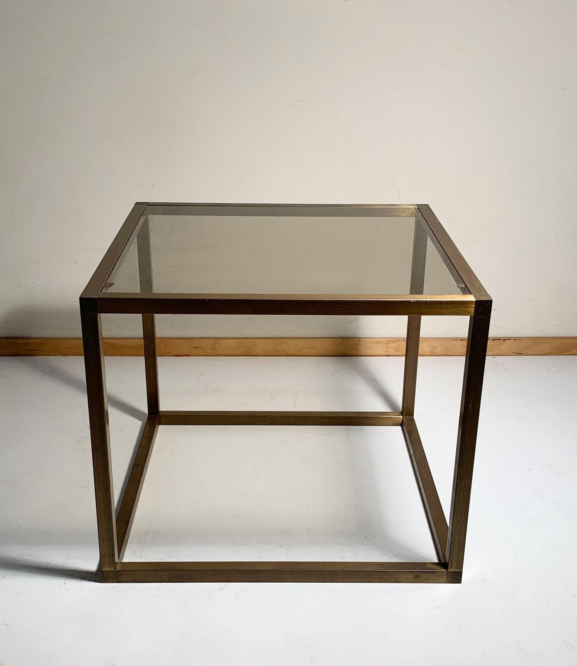Pair of Bronzed Extrusion Open Space Architectural Side Tables In Good Condition For Sale In Chicago, IL