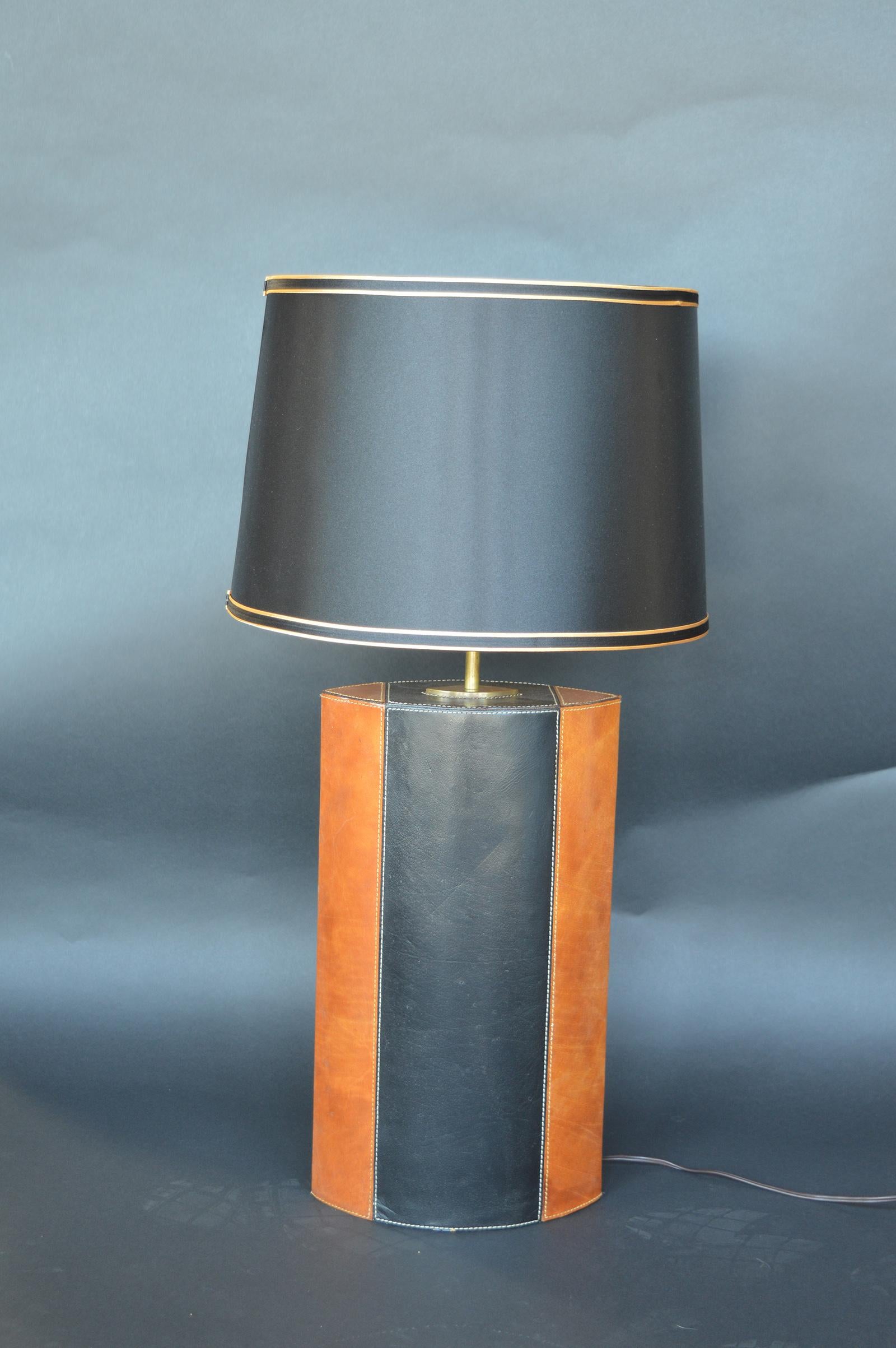 Pair of Brown and Black Leather Lamps 3