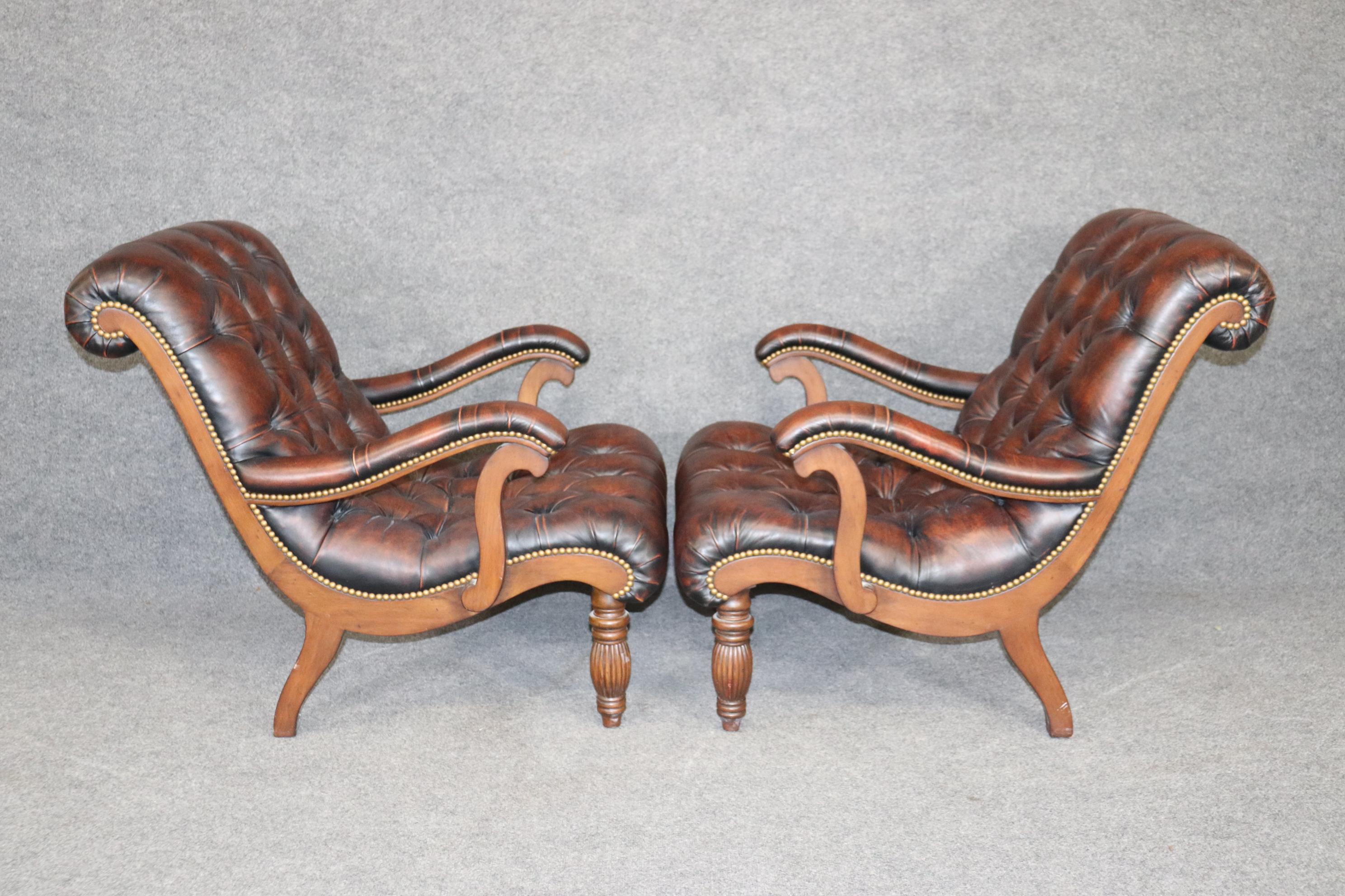Contemporary Pair of Brown Antiqued Leather Plantation or Campeche Chairs with Ottoman 