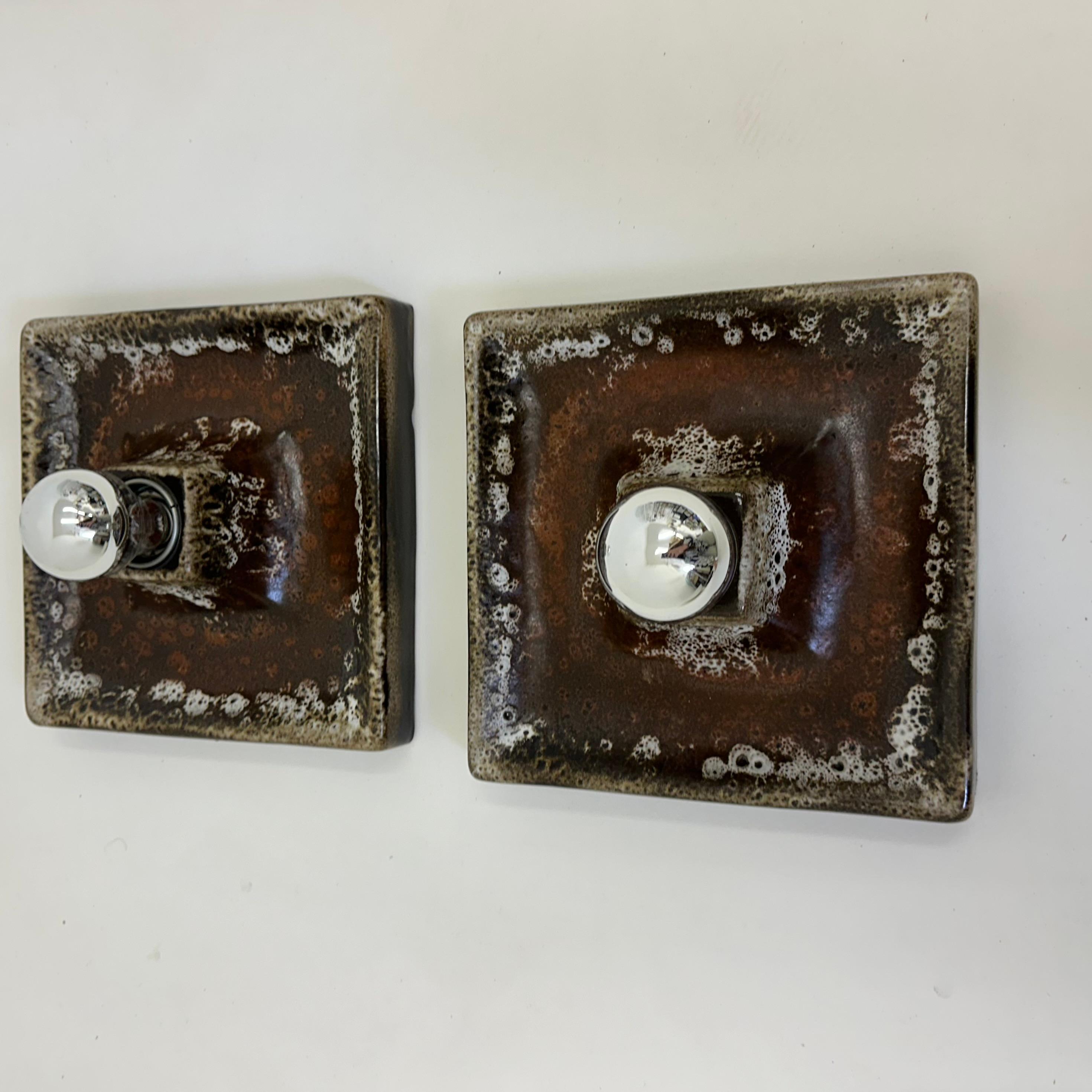 Pareja de apliques de cerámica marrón , años 70 en venta 7