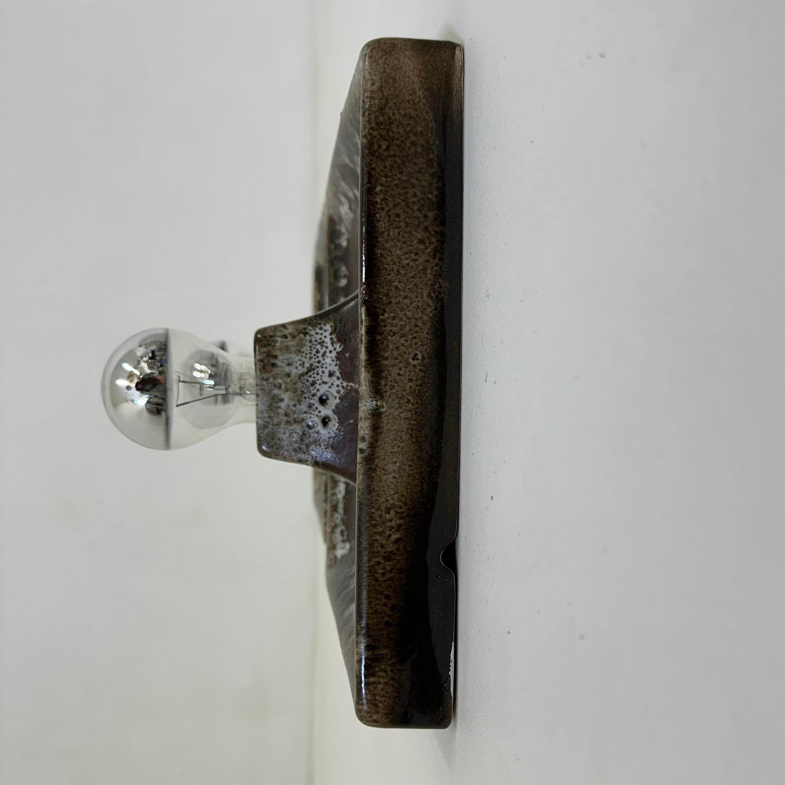 Pareja de apliques de cerámica marrón , años 70 en venta 10