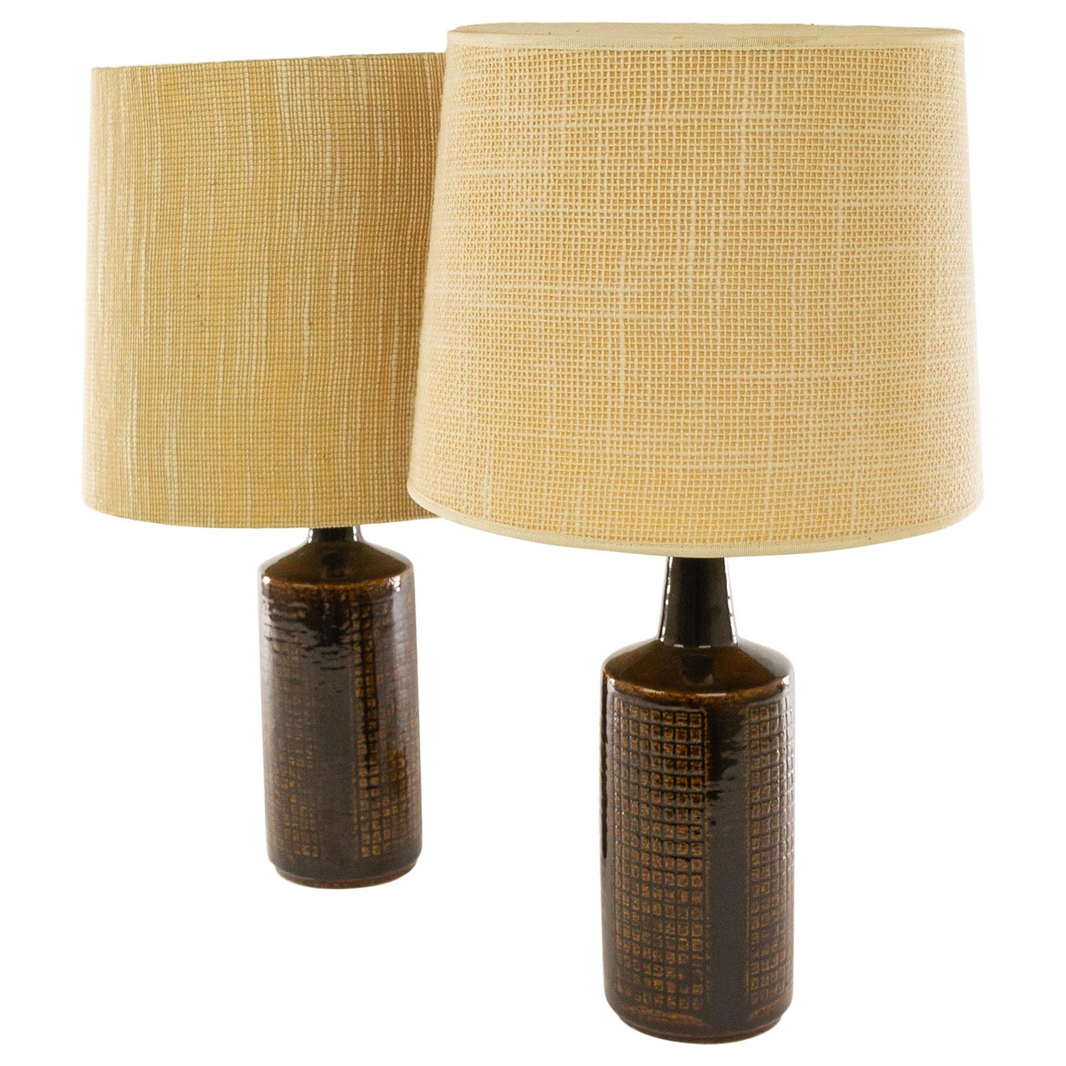 Pair of Conchiglia Desk Lamps by Massoni and Buttura for Harvey Guzzini,  1960s at 1stDibs
