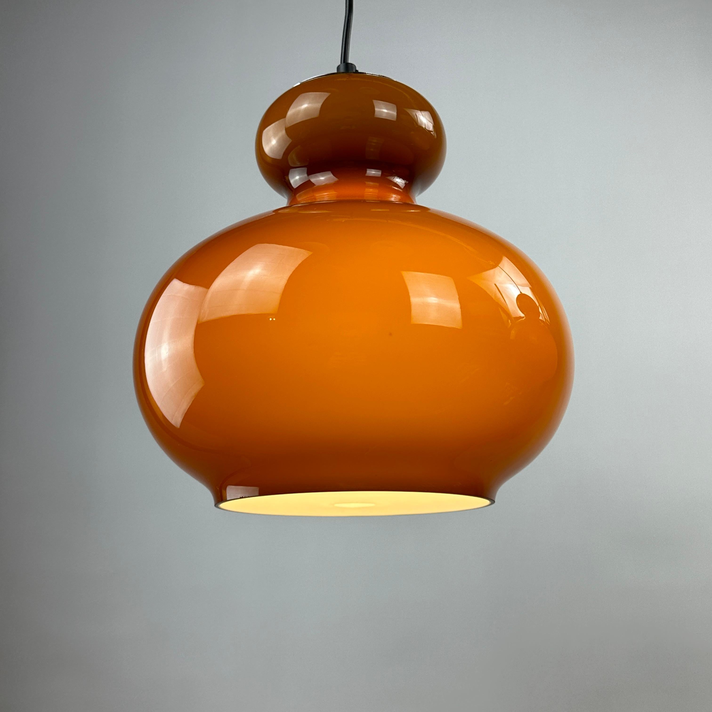 20th Century Pair of brown glass pendant light by Peill and Putzler 1960 For Sale