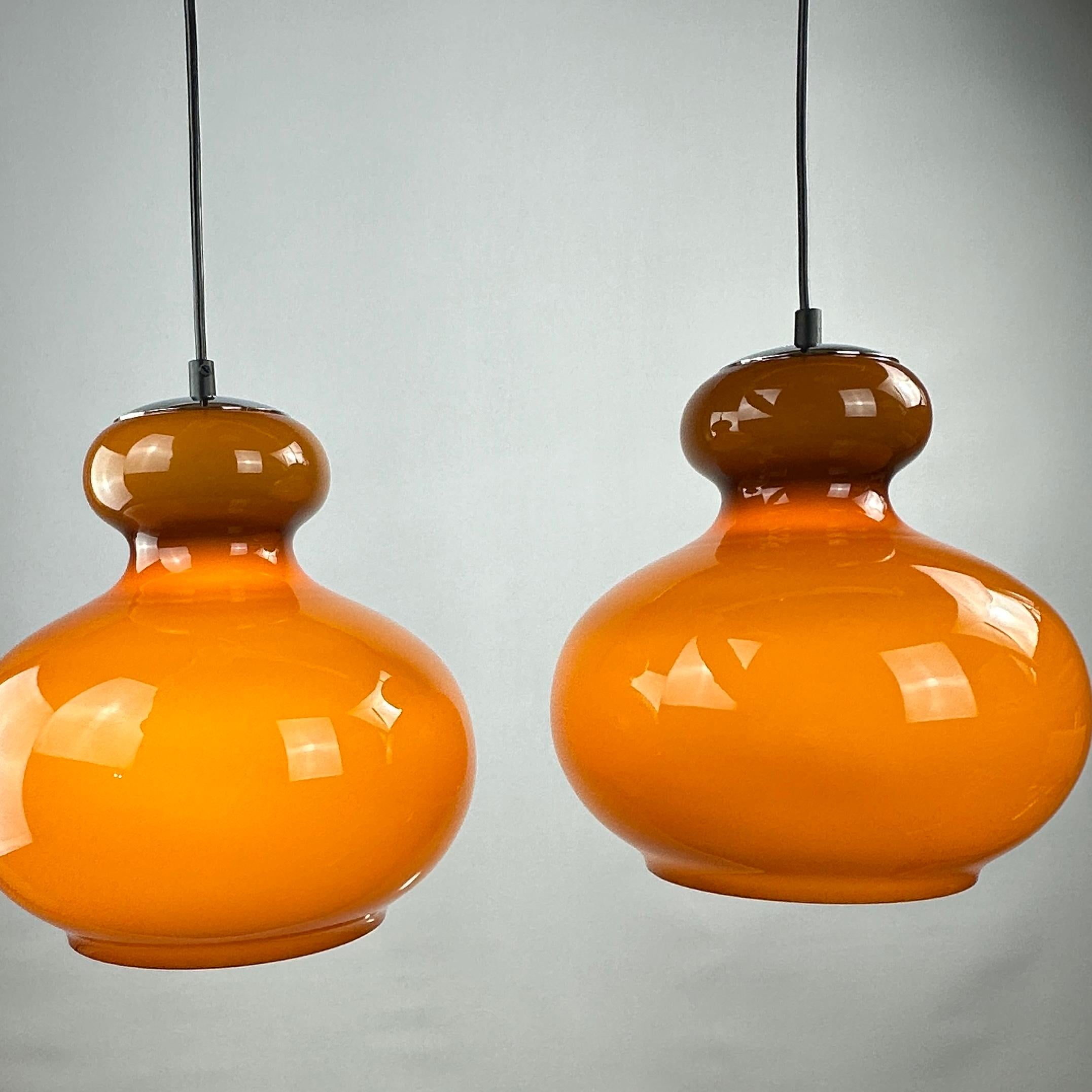 Pair of brown glass pendant light by Peill and Putzler 1960 For Sale 2