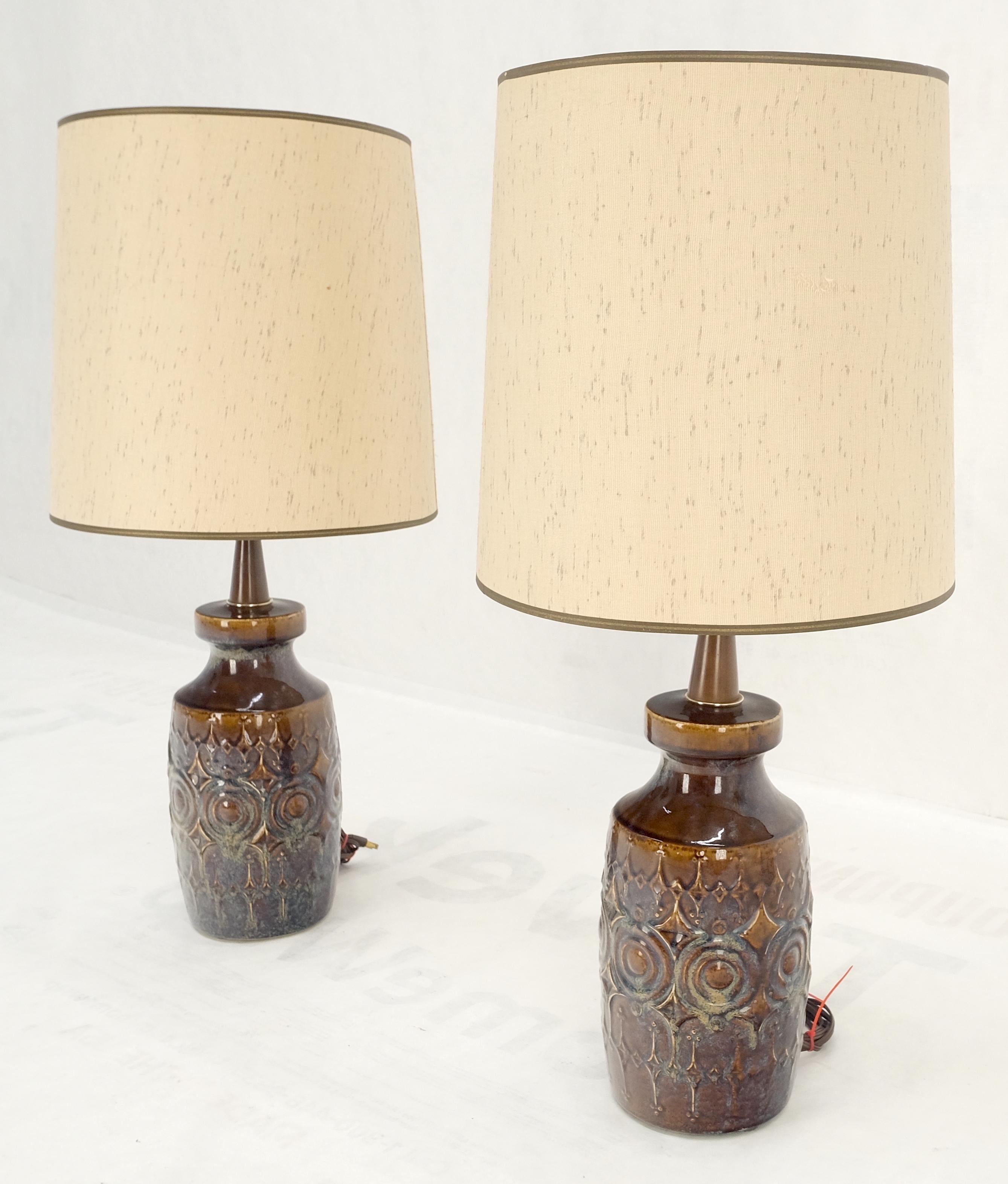 Pair of Brown Grey Blue Glazed Pottery Ceramic Vase Shape Table Lamp MINT! For Sale 2