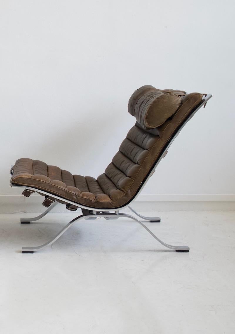 Pair of Arne Norell Brown Leather and Steel Ari Lounge Chairs 2