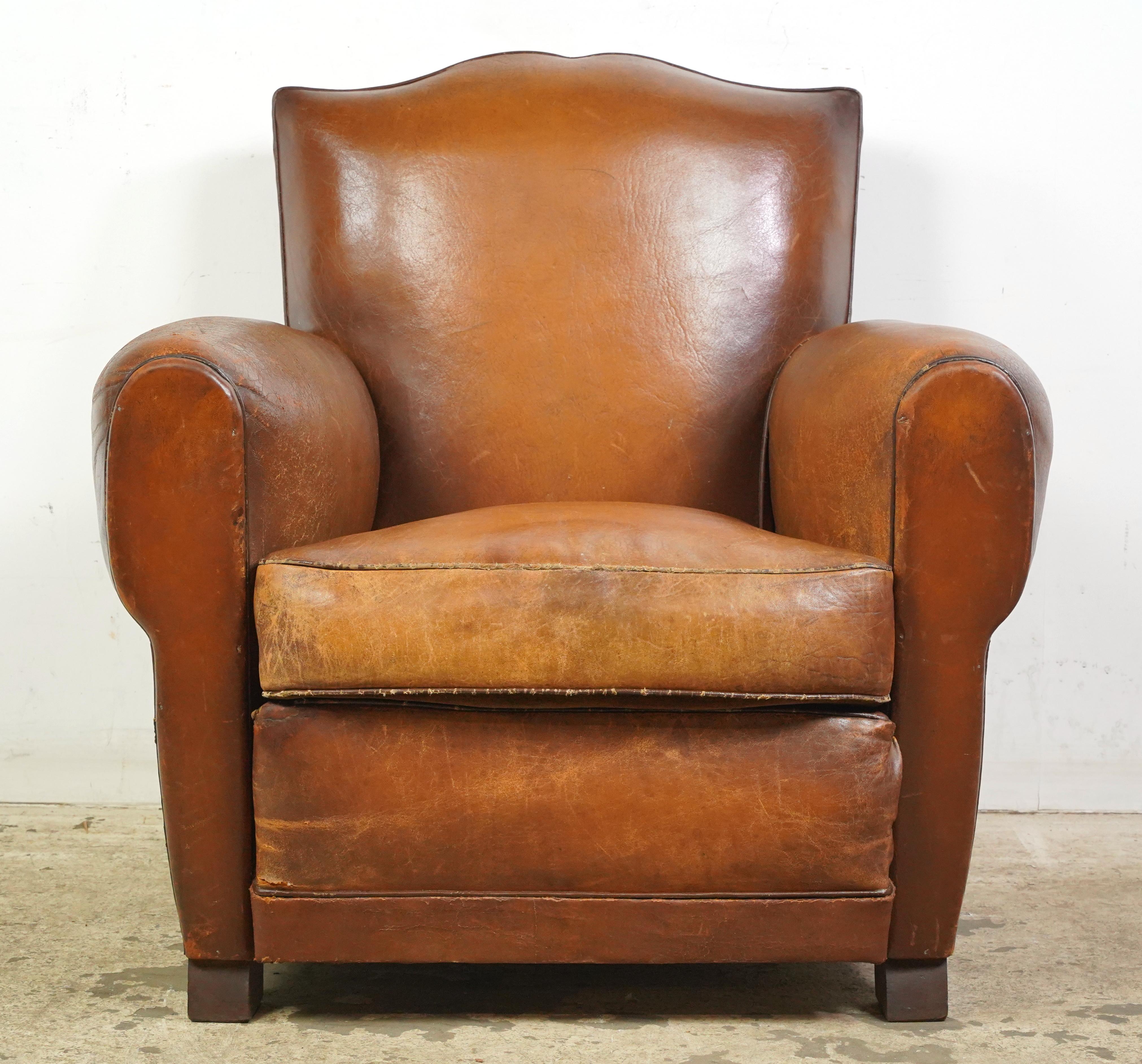 Pair of Brown Leather French Moustache Club Chairs For Sale 4