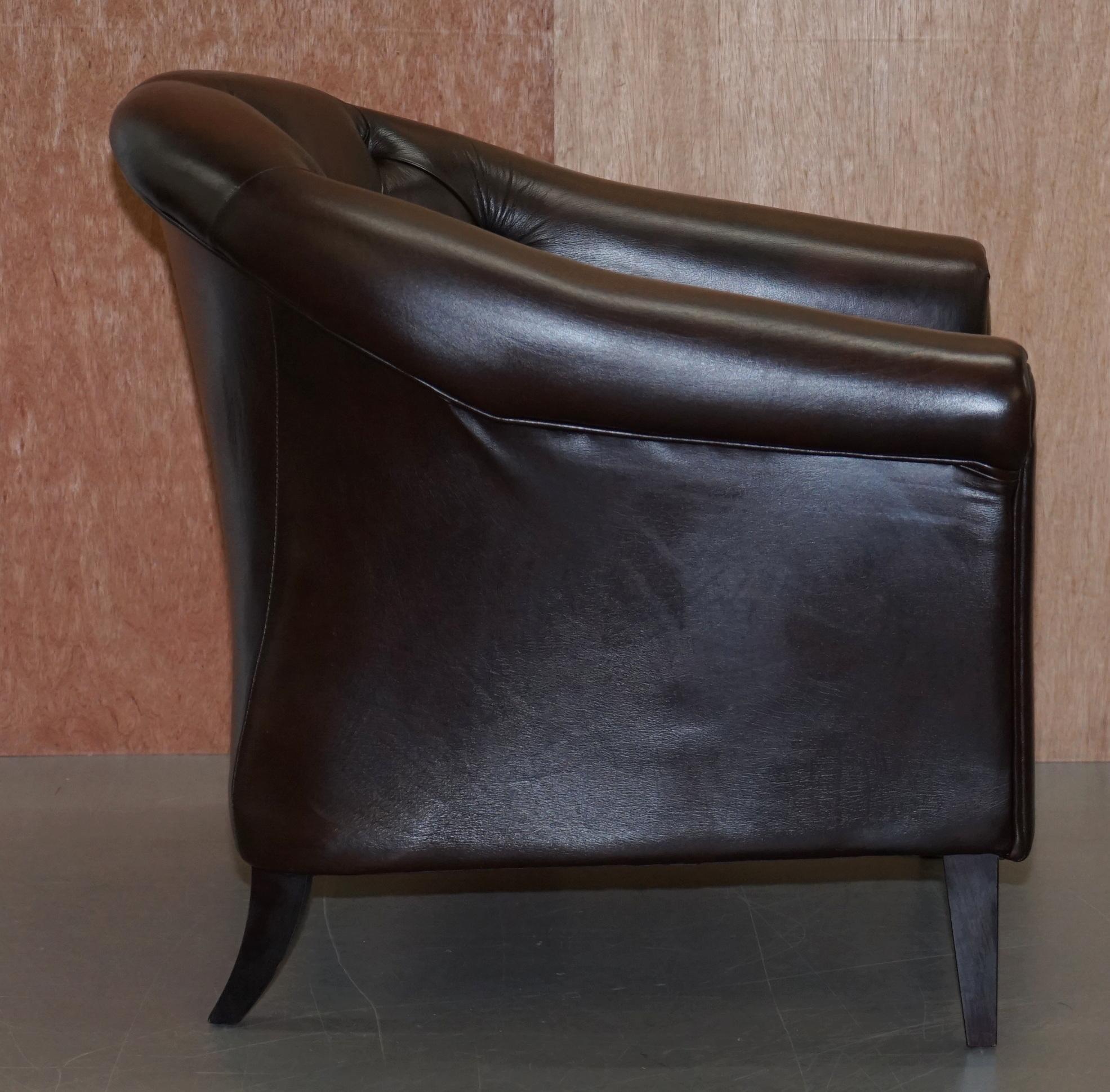20th Century Pair of Brown Leather Thomas Lloyd Winchester Club Armchairs Chesterfield Button