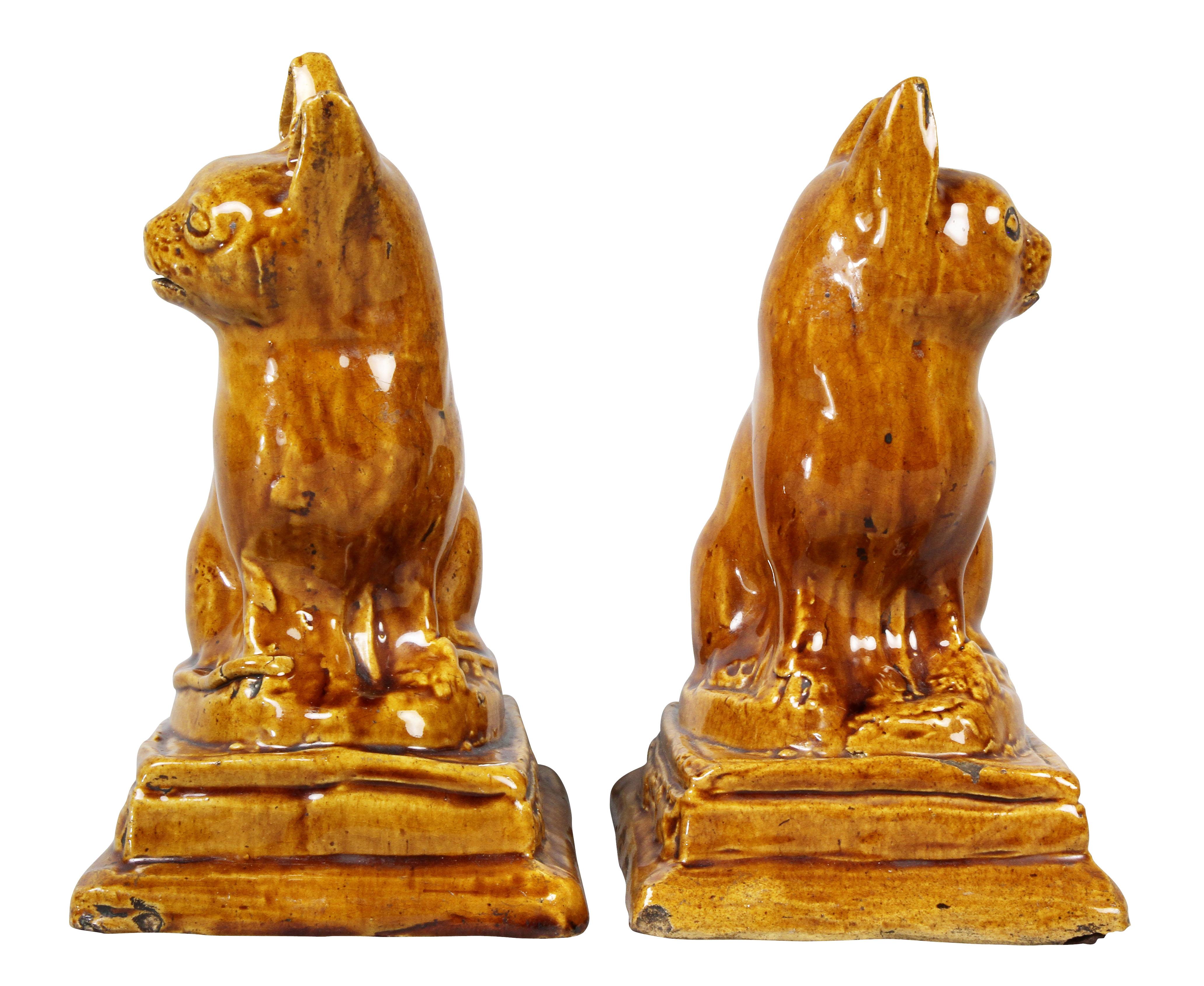 Late 18th Century Pair of Brown Stoneware Cats For Sale