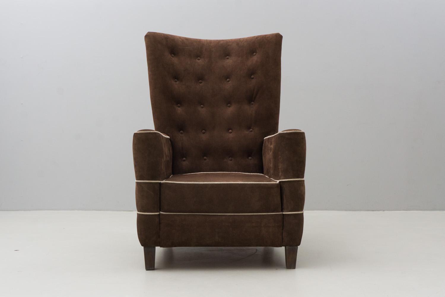 Modern Pair of Brown Suede Armchairs, Guglielmo Ulrich, 1936 For Sale