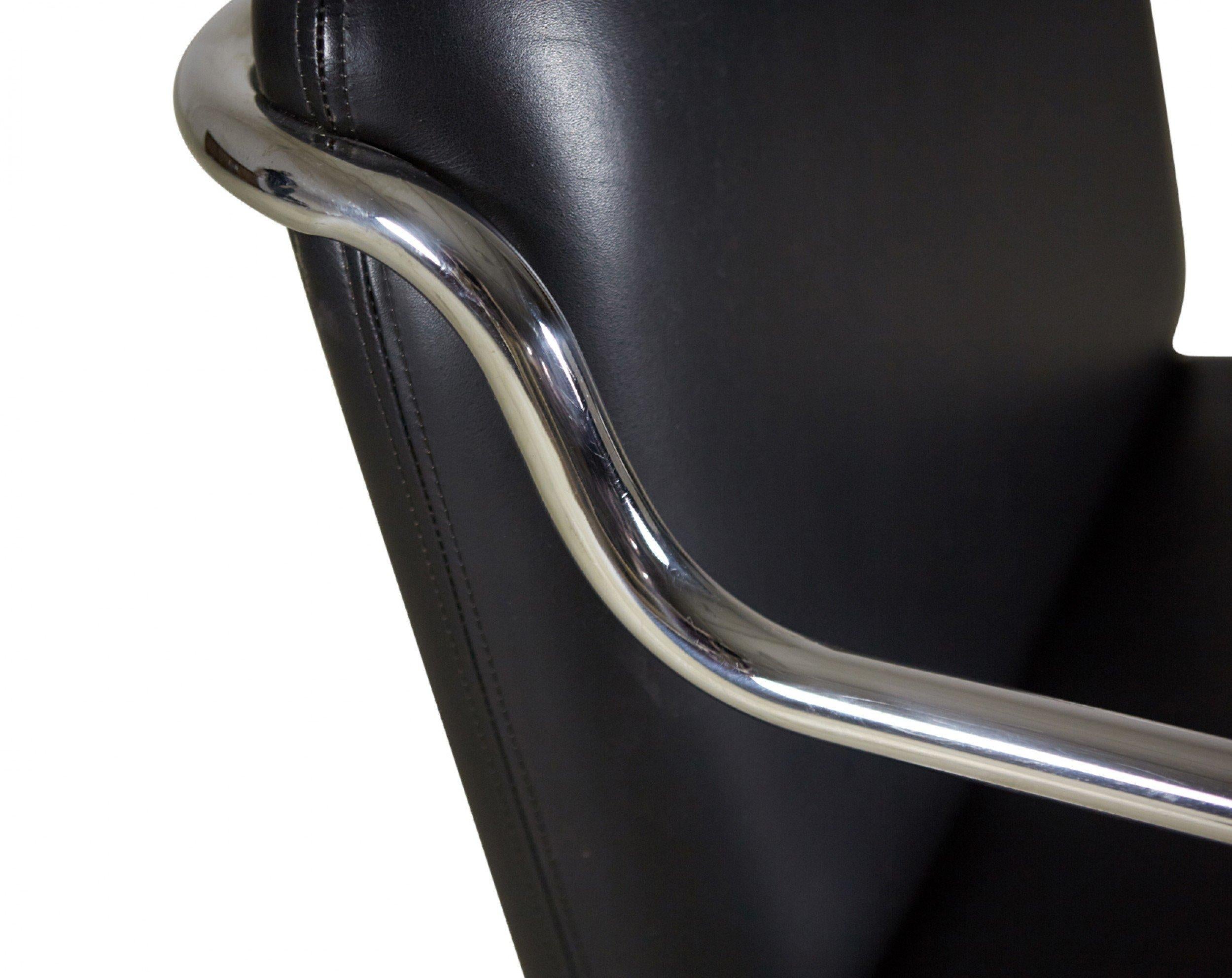 Pair of Brueton Contemporary Black Leather and Steel Tube Frame Armchairs For Sale 5