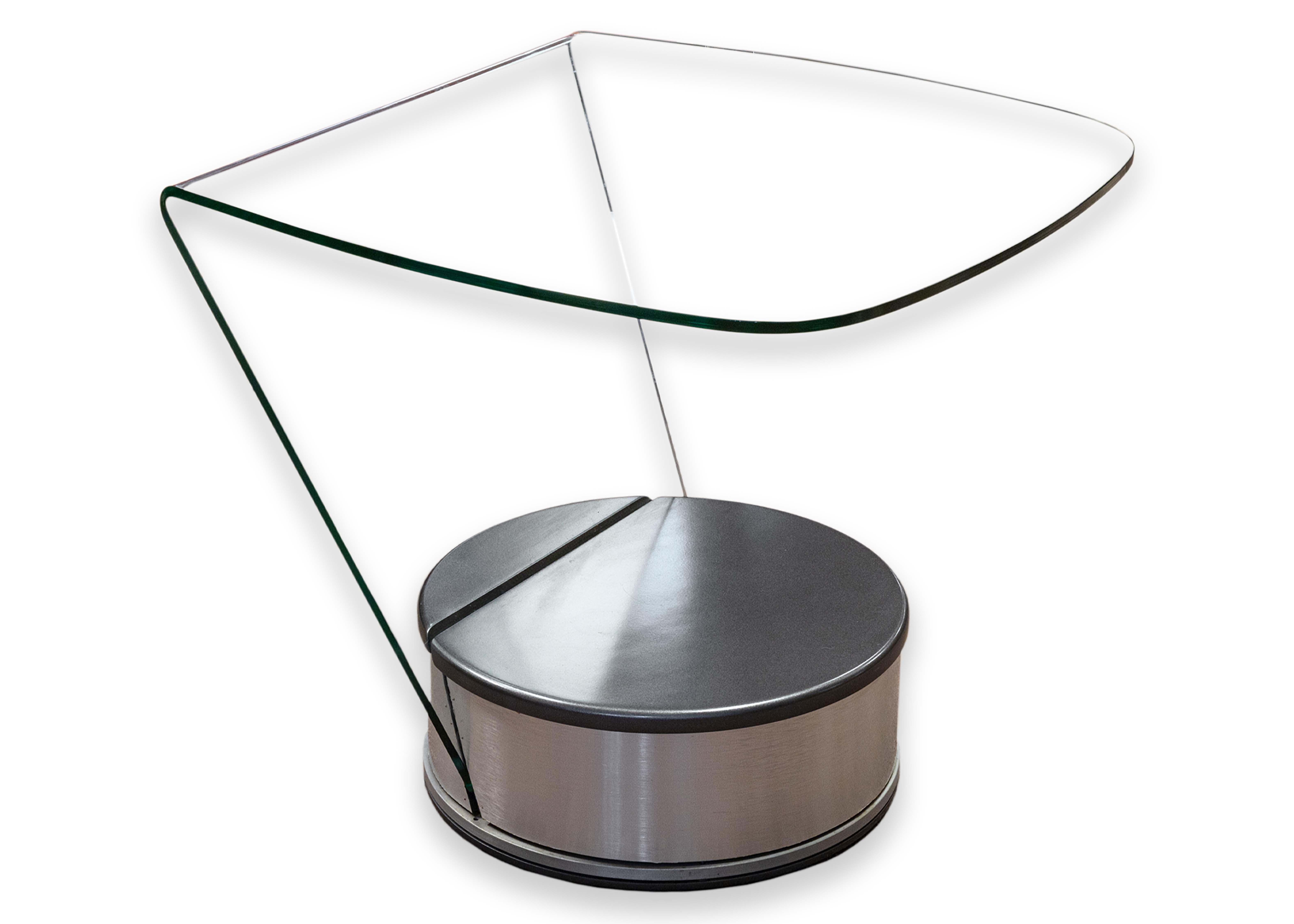 A pair of Brueton style contemporary modern side end tables. Each of these tables features a very sleek, modern design, with a choice set of materials. The table top consists of a rounded piece of glass, that floats above the base and sits in an