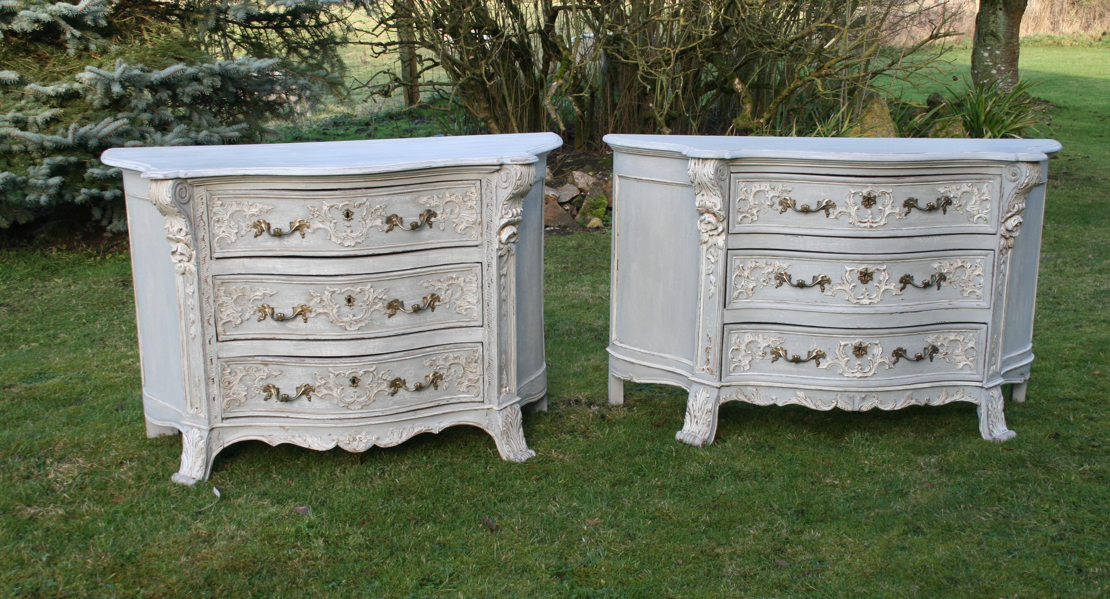 Belgian Pair of Bruges Painted Commodes For Sale