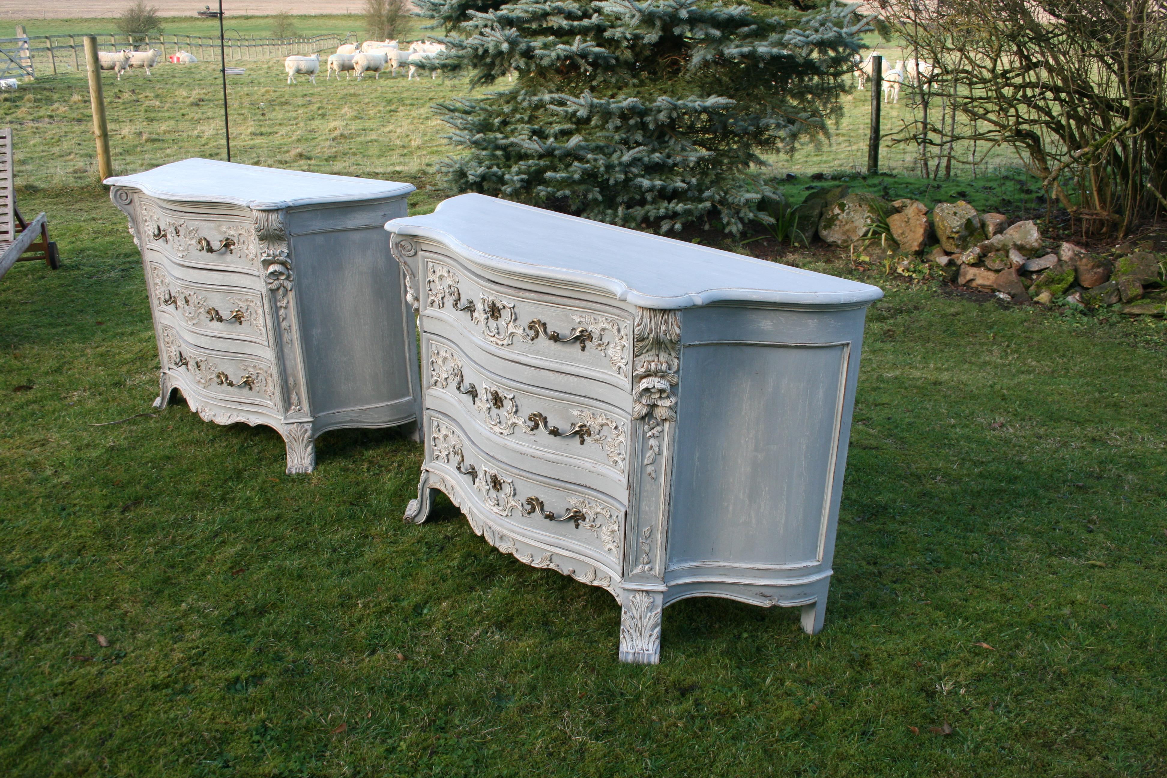 Late 19th Century Pair of Bruges Painted Commodes For Sale