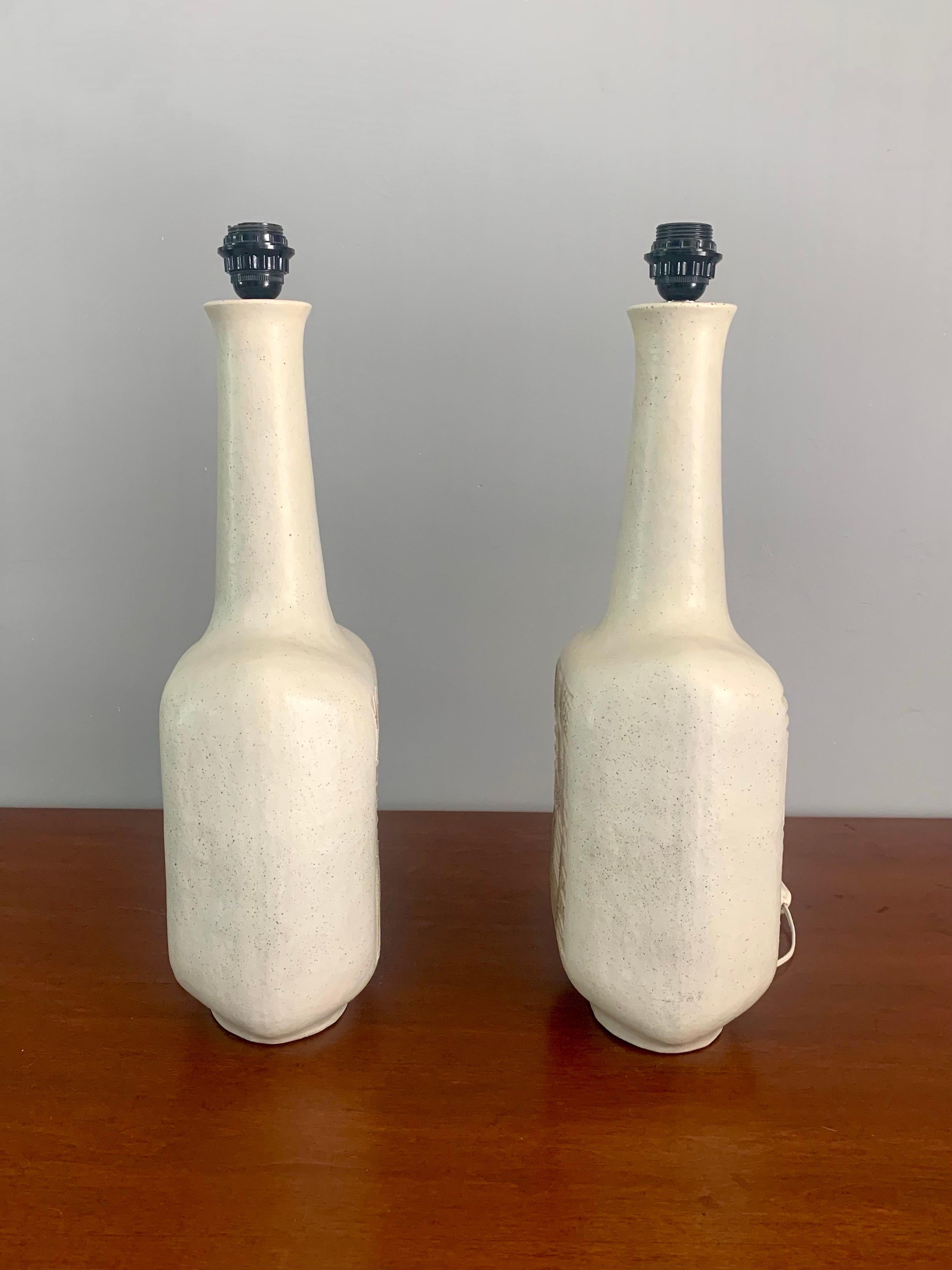 Mid-Century Modern Pair of Gambone Ceramic Table Lamps, Signed For Sale