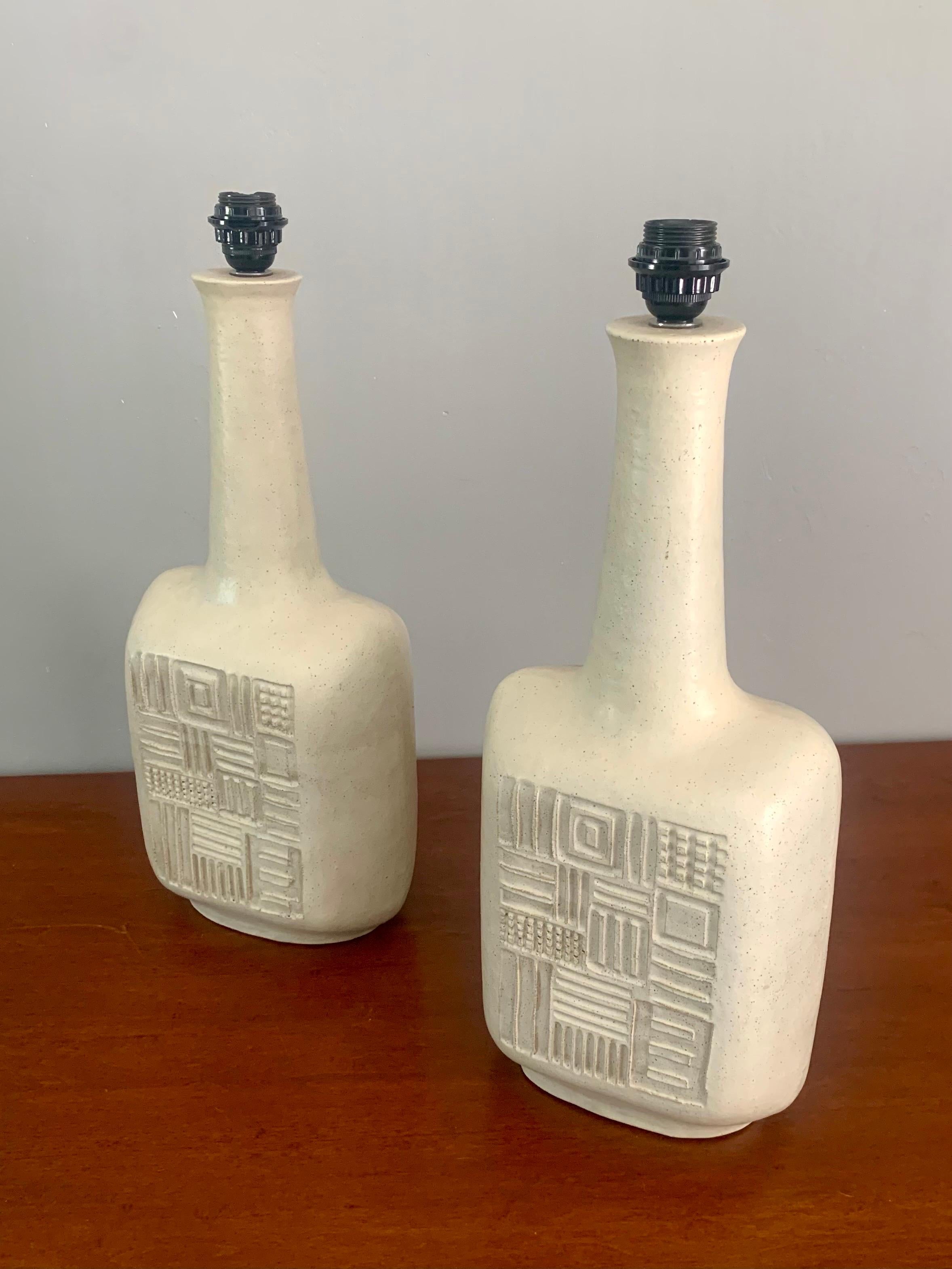 Pair of Gambone Ceramic Table Lamps, Signed In Good Condition For Sale In Boynton Beach, FL