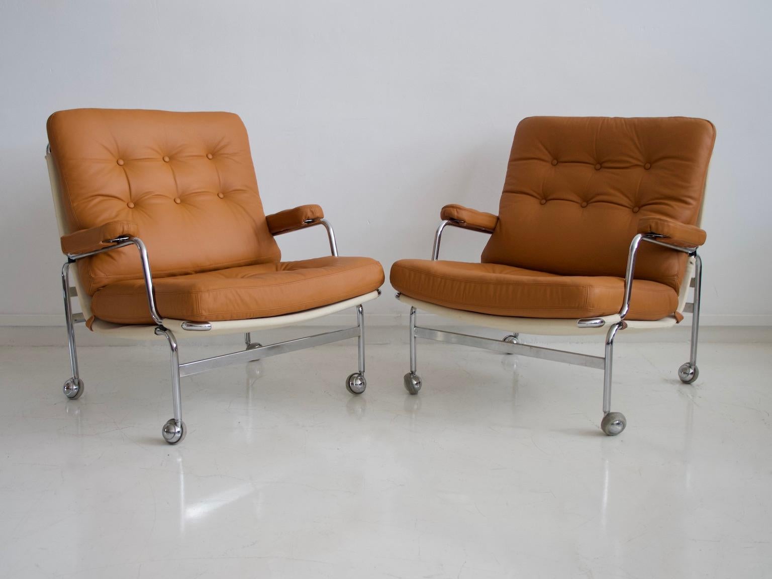 Pair of Bruno Mathsson Brown Leather Karin Lounge Chairs 6