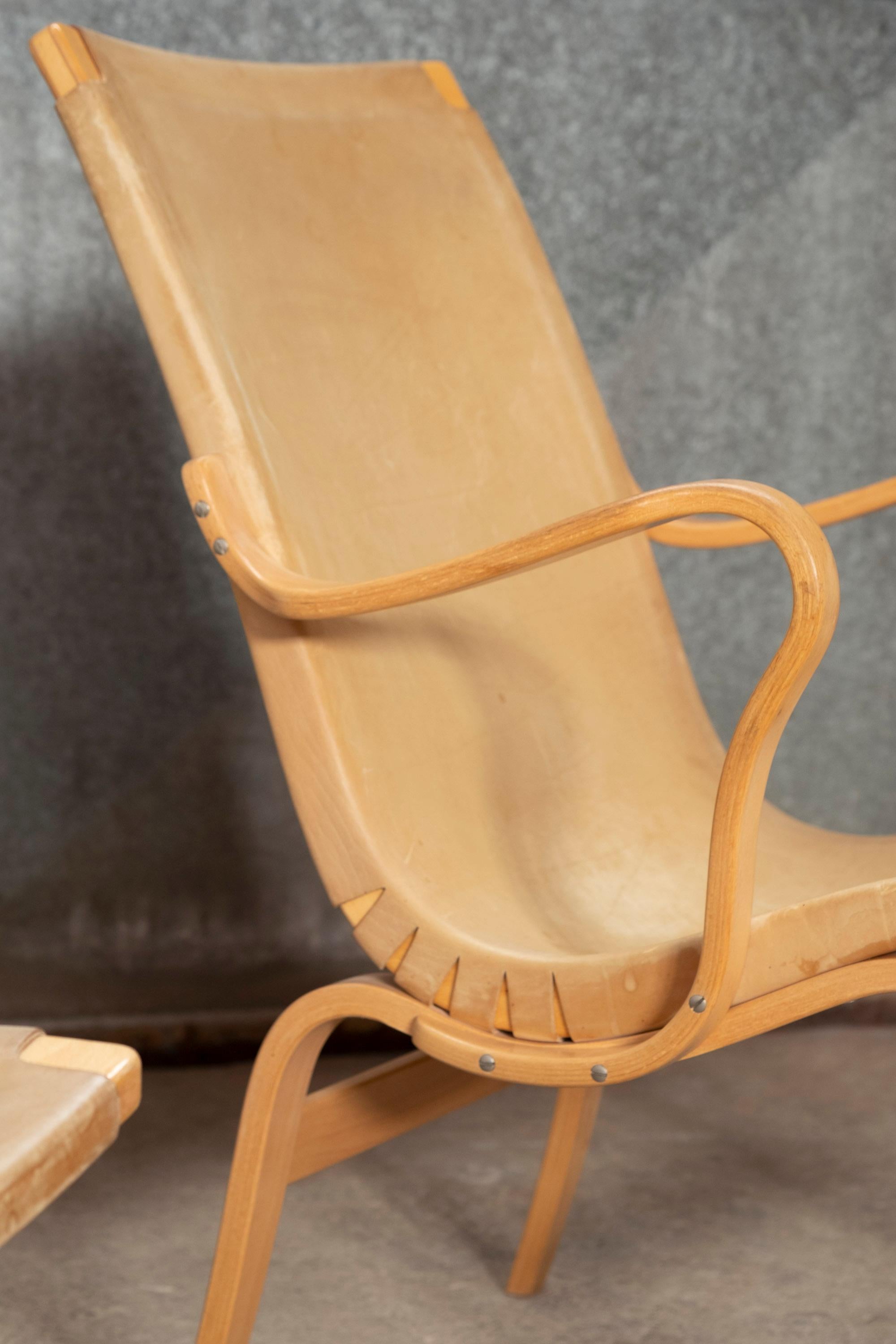 Late 20th Century Pair of Bruno Mathsson Eva Lounge Chairs by Dux, Sweden For Sale