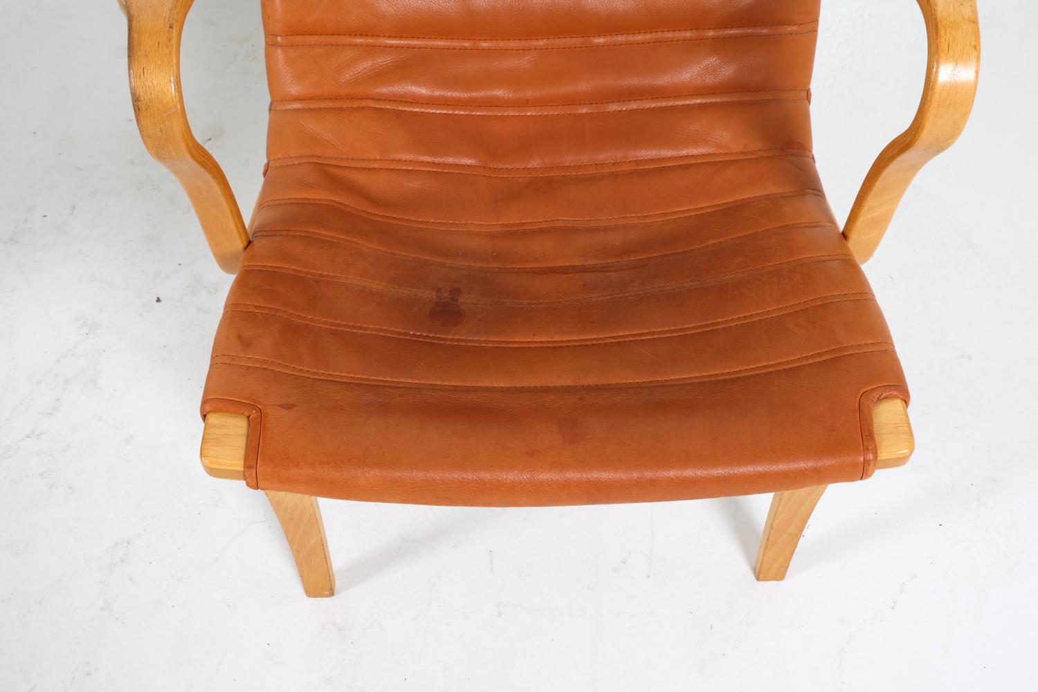 Pelle Coppia di sedie da salotto 'Eva' in faggio e pelle Bruno Mathsson per DUX C. 1970 in vendita
