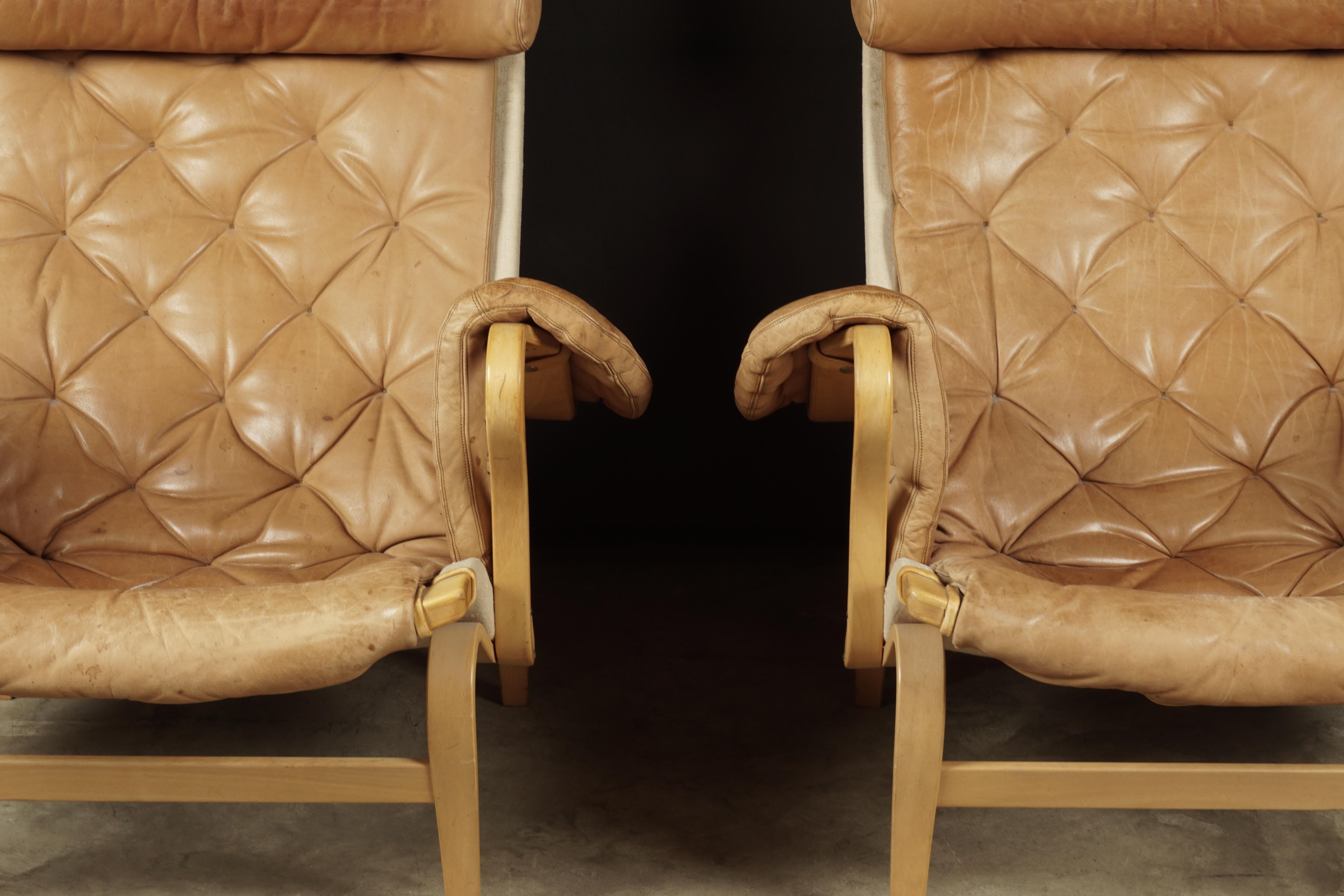 Pair of Bruno Mathsson Pernilla Lounge Chairs, Sweden, 1980s In Good Condition In Nashville, TN