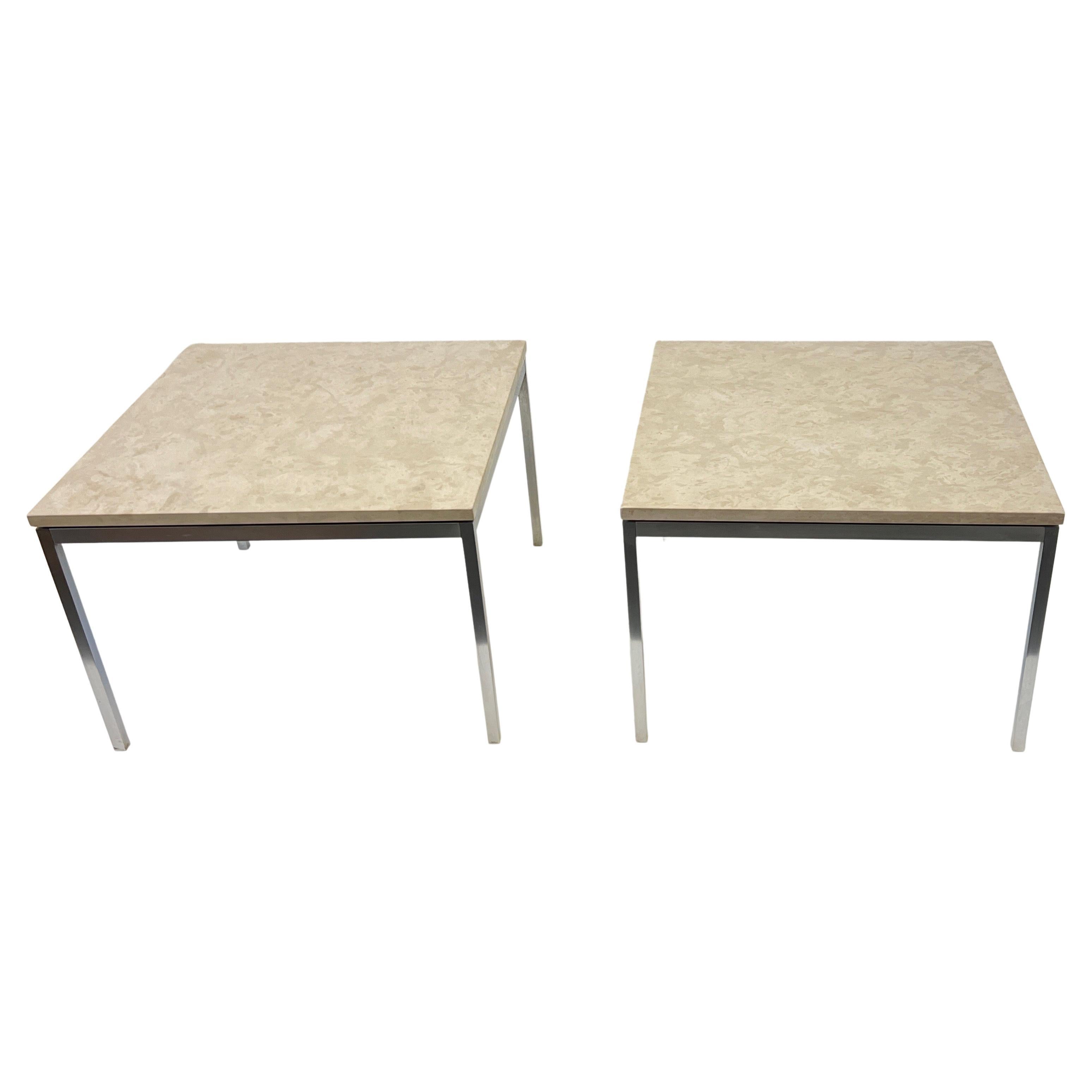 Paire de tables d'appoint en acier inoxydable et granit brossé de Florence Knoll