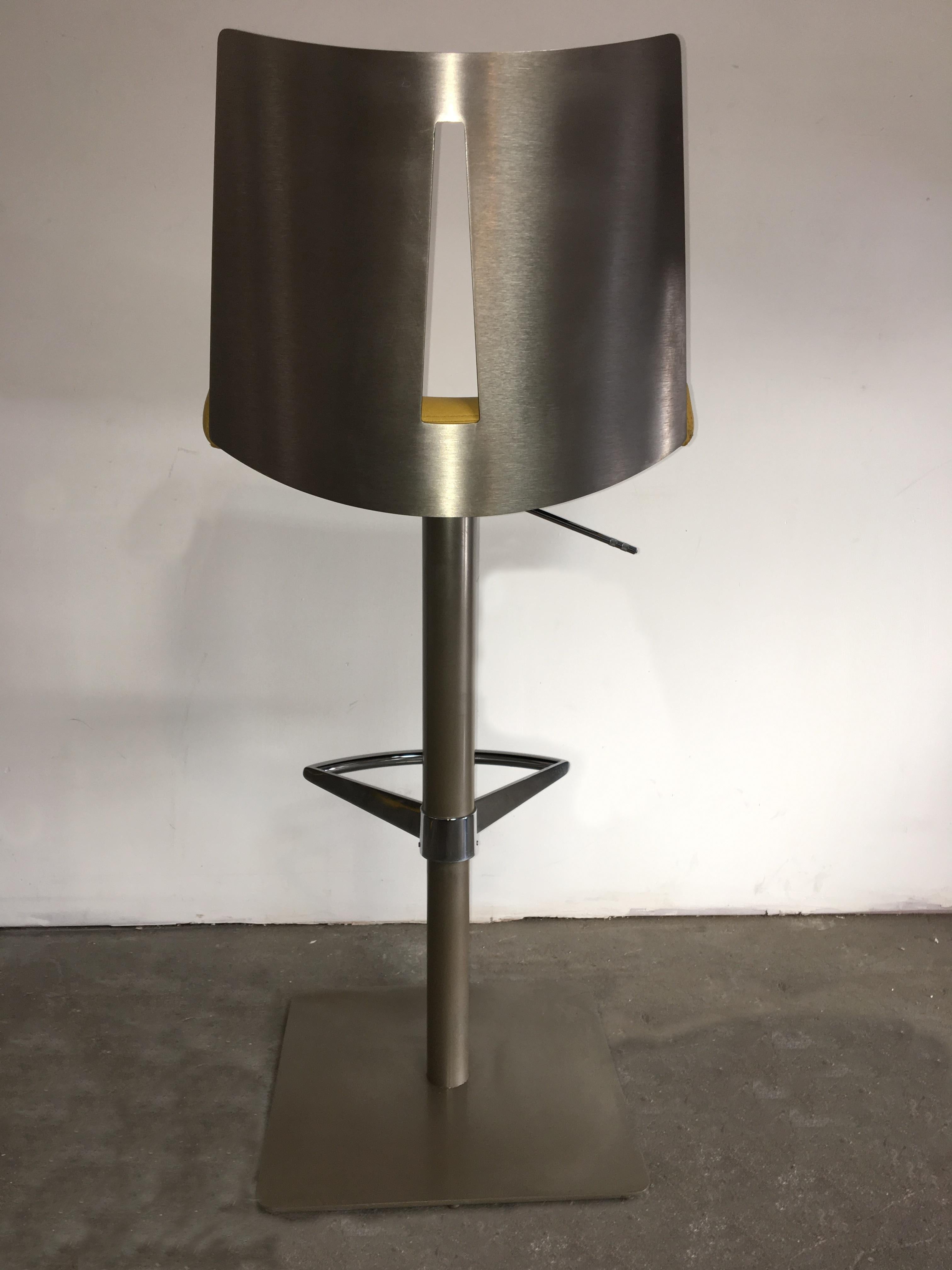 20th Century Pair of Brushed Steel Swivel and Adjustable Barstools or Countertop stools
