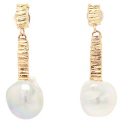 Paire de pendants d'oreilles Brutalist en or 14K et perles baroques grises