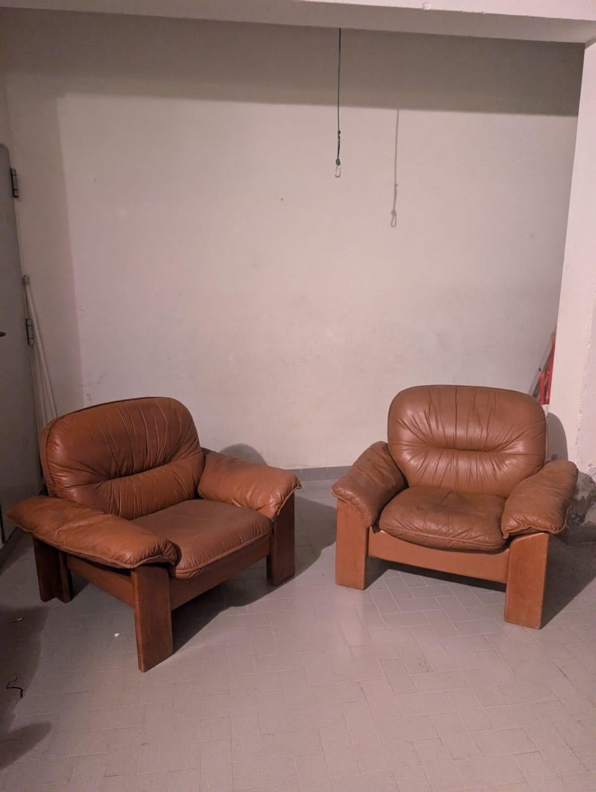 Paire de fauteuils brutalistes par Mobilgirgi, 1970 en vente 7
