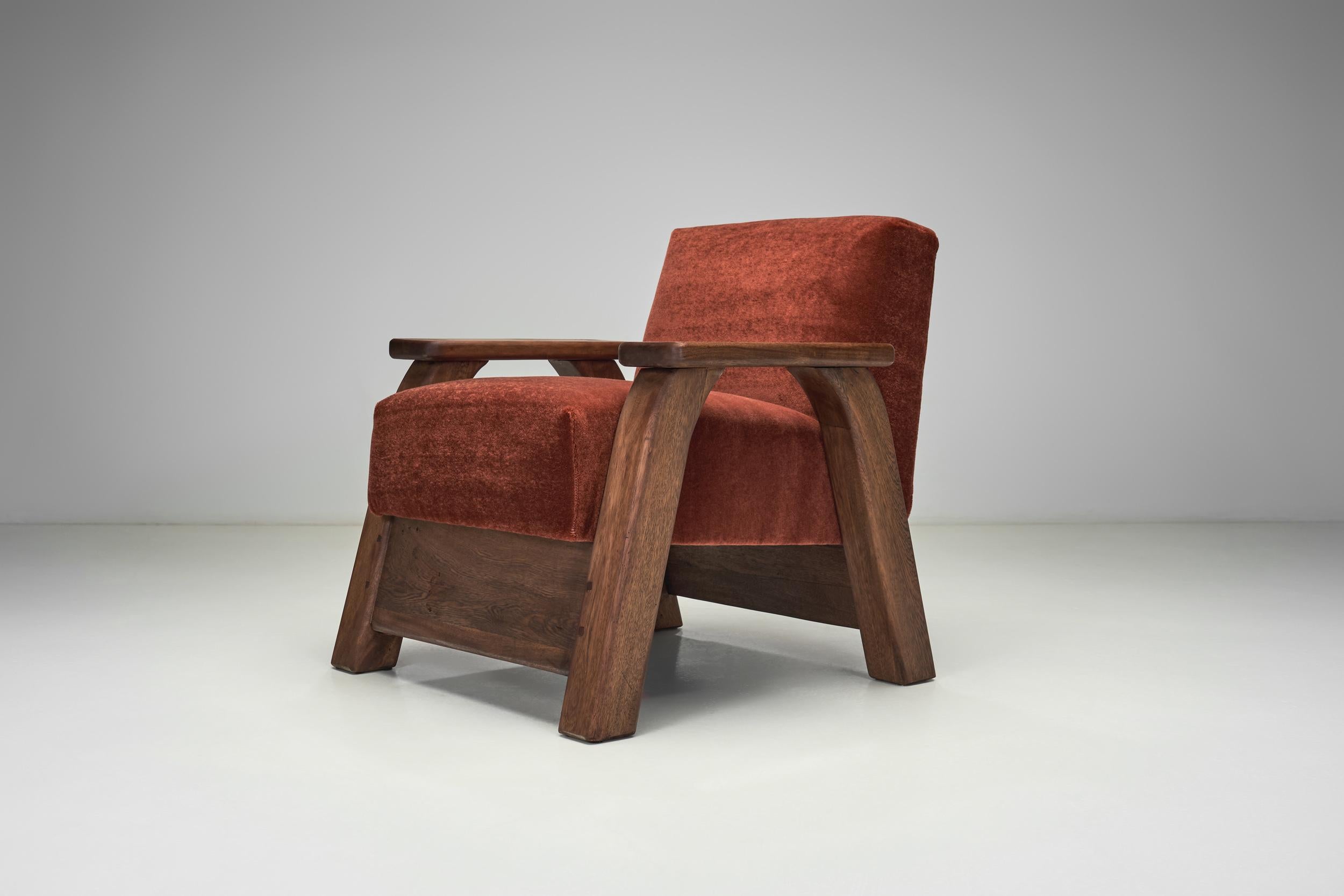Pareja de Sillones Brutalistas Tapizados en Mohair Rojo, Francia Años 60 en venta 4