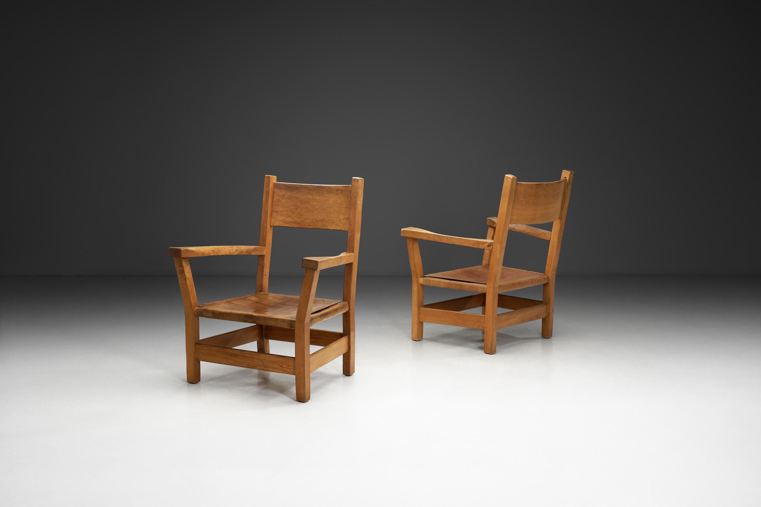 Pair of Brutalist Armchairs with Leather Seats, Europe 1970s In Good Condition For Sale In Utrecht, NL