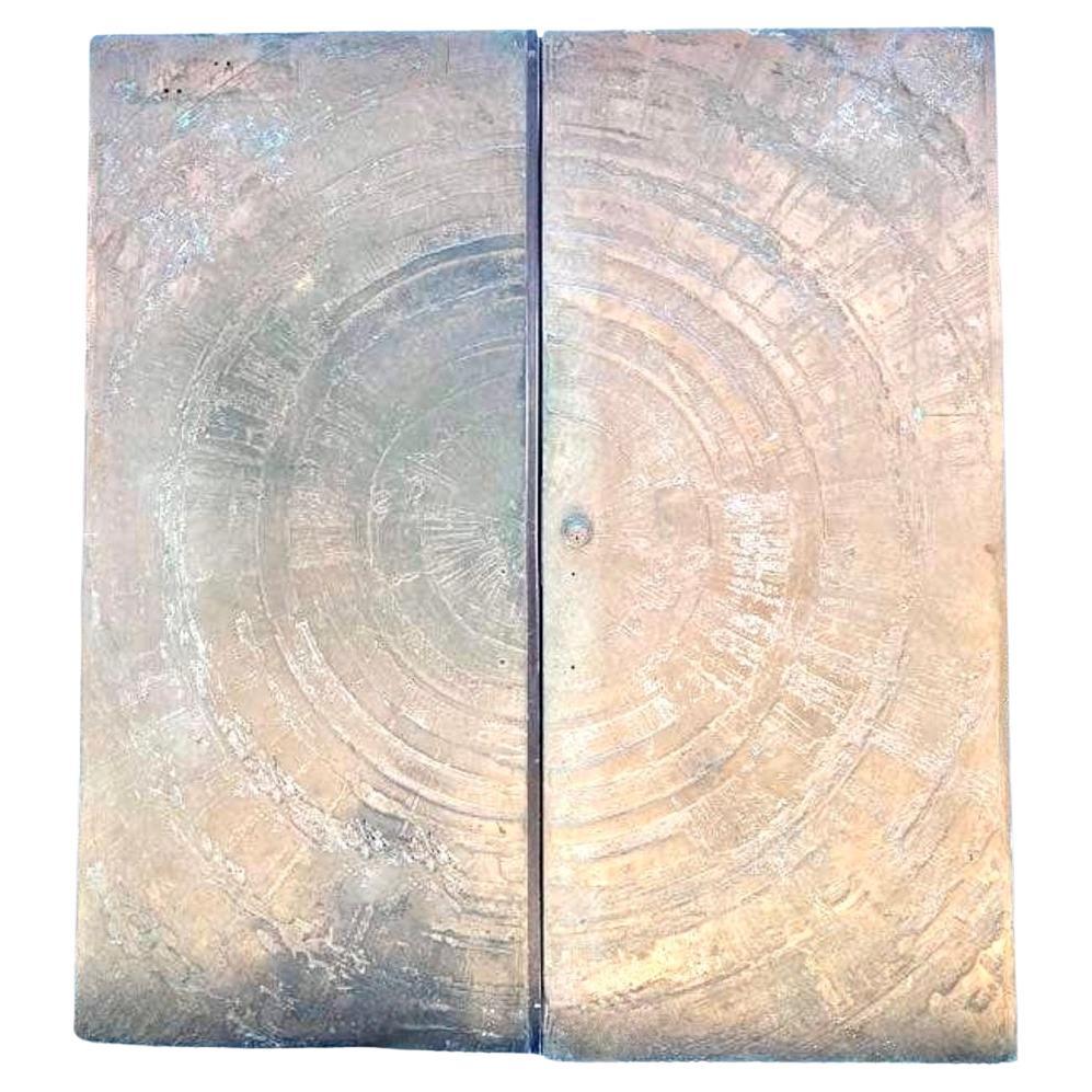 What is a contemporary door?