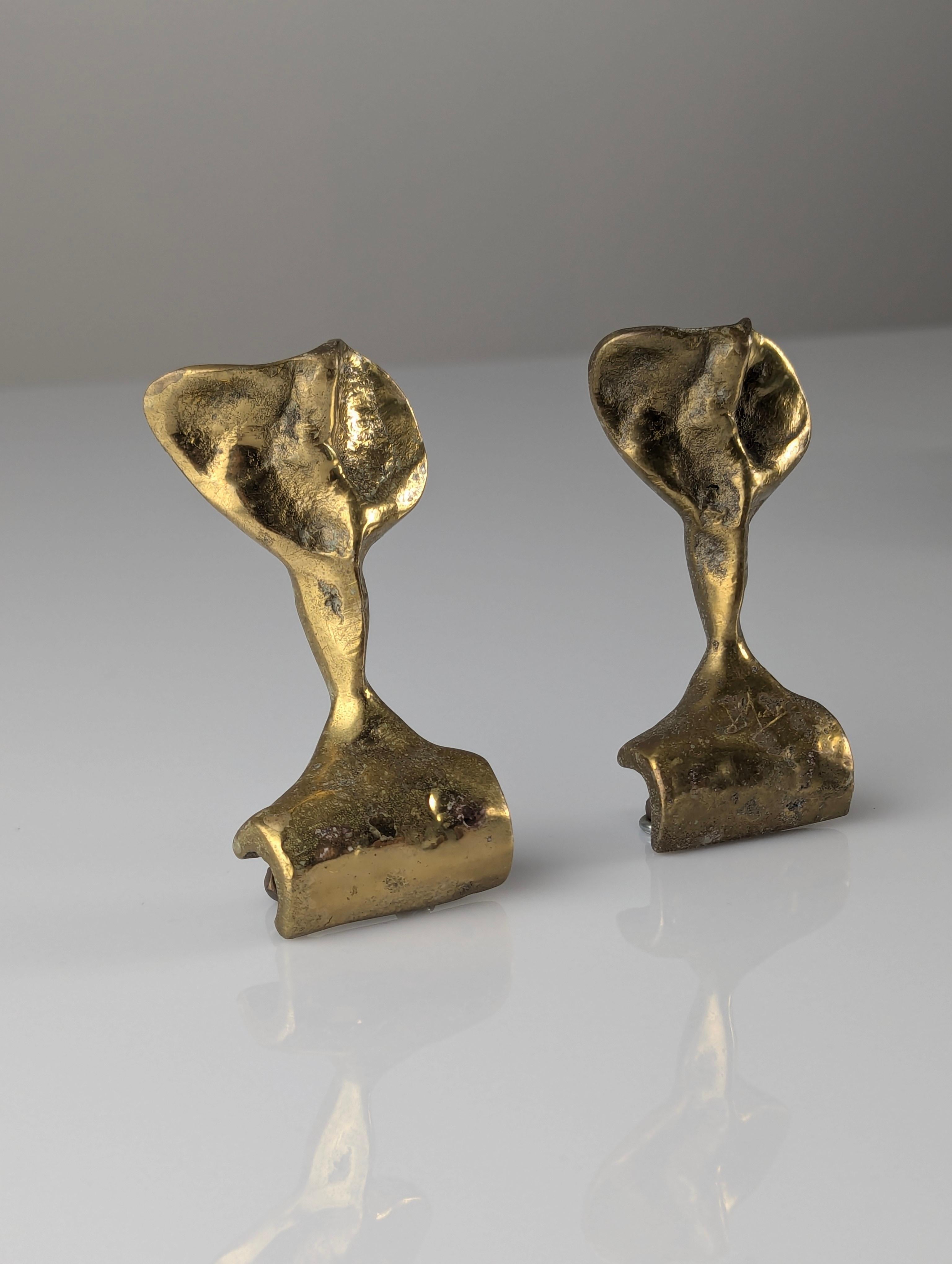 Pair of Brutalist Bronze Sculptural Hooks by David Marshall, 1970s In Good Condition In Benalmadena, ES