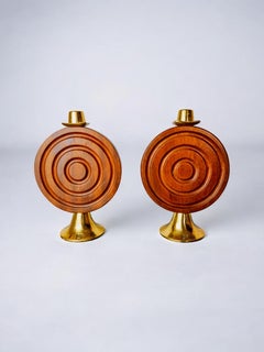 Pareja de candelabros brutalistas de Ardisur, bronce y madera, España, 1970