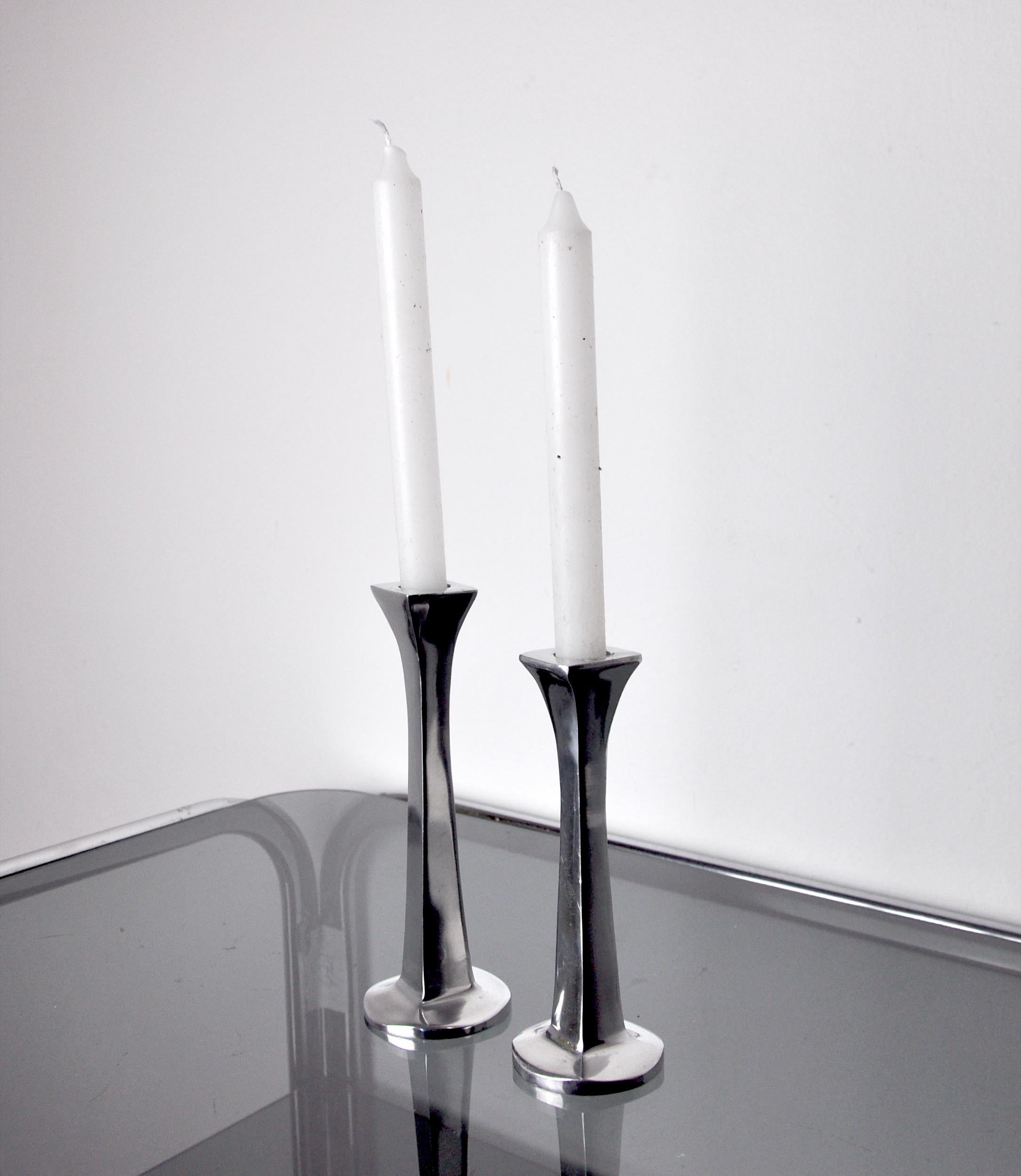 Pair of Brutalist Candlesticks by Arte3, 1980, Spain In Good Condition For Sale In BARCELONA, ES