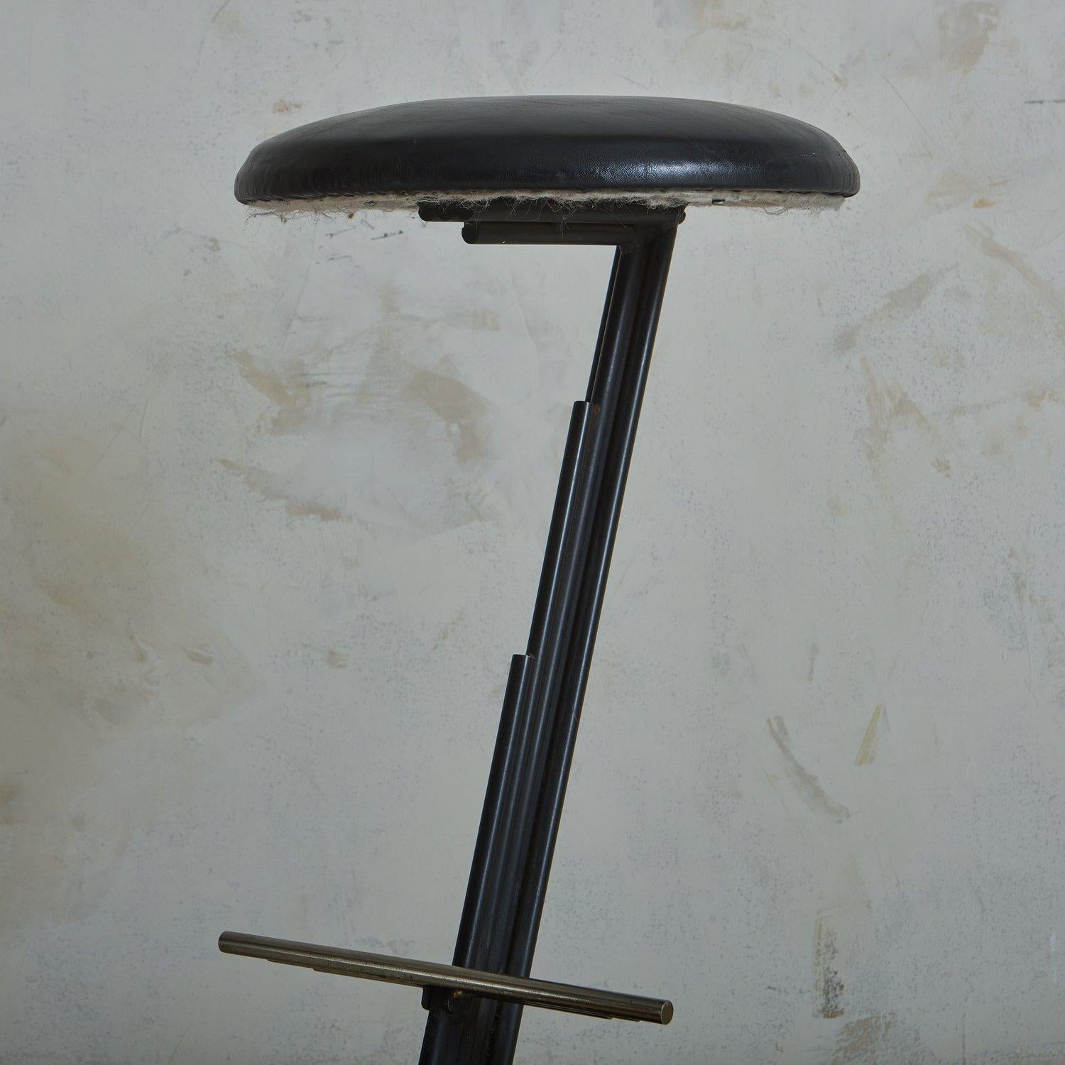 Metal Pair of Brutalist Cantilever Stools By Curtis Jere, 1980s For Sale