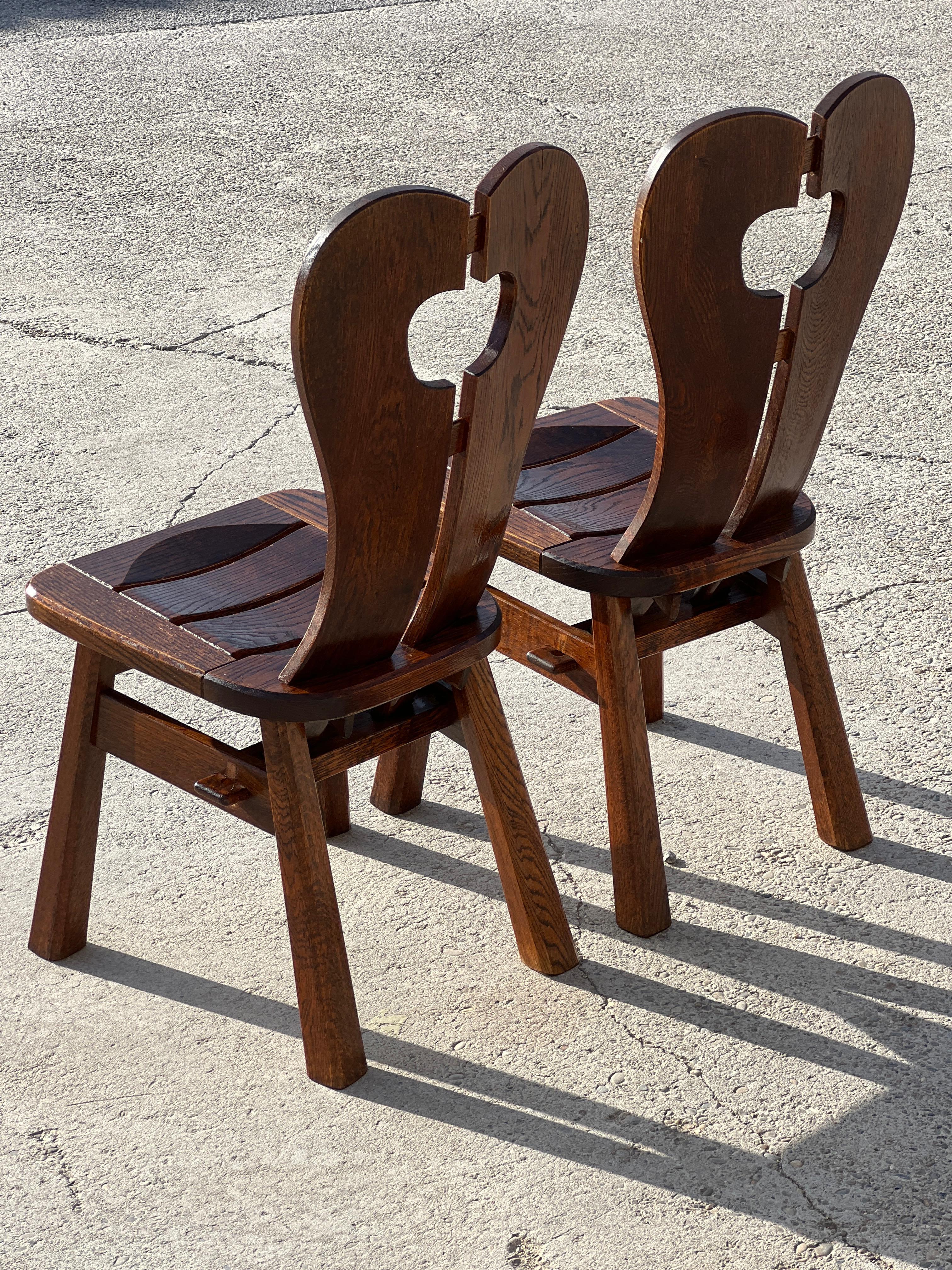 Mid-20th Century Pair of Brutalist Chairs in Solid Wood, 1940