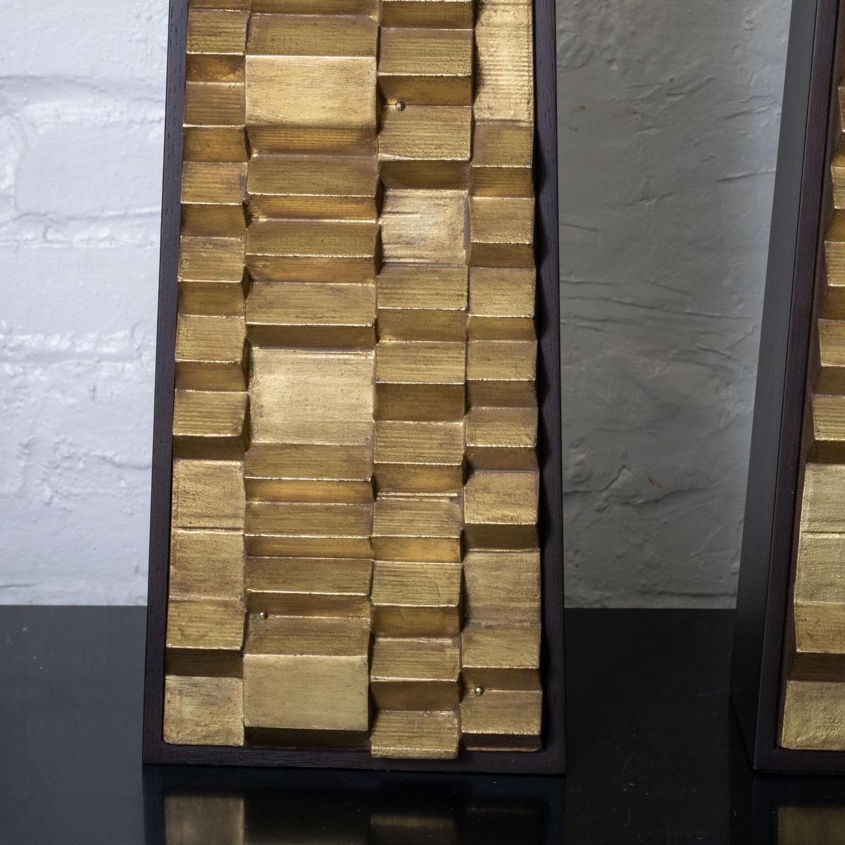 Fin du 20e siècle Paire de lampes brutalistes en métal doré de Laurel Lighting Co. en vente