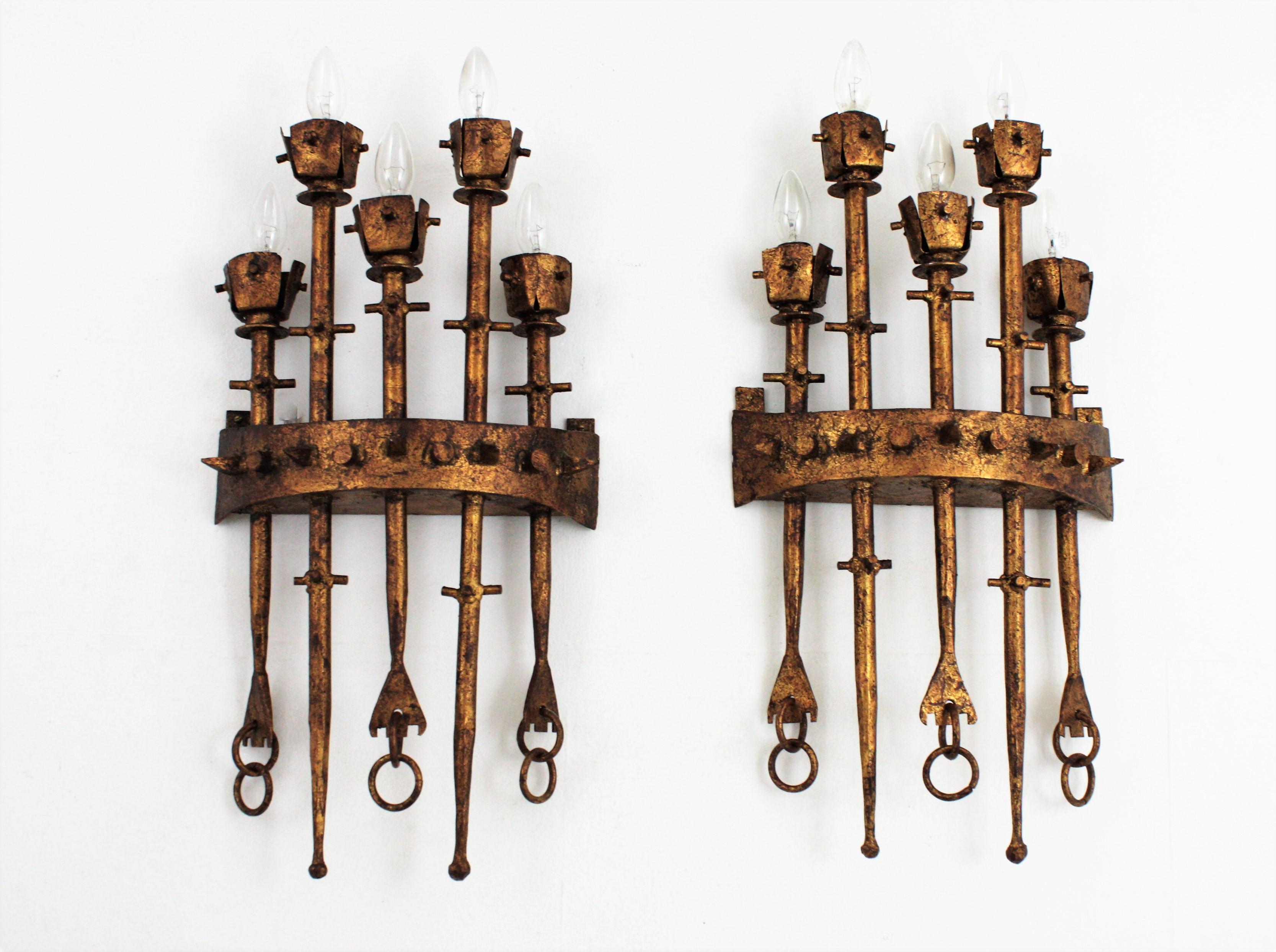 Spanish Brutalist Large Torch Wall Sconces in Gilt Wrought Iron, Pair In Good Condition In Barcelona, ES