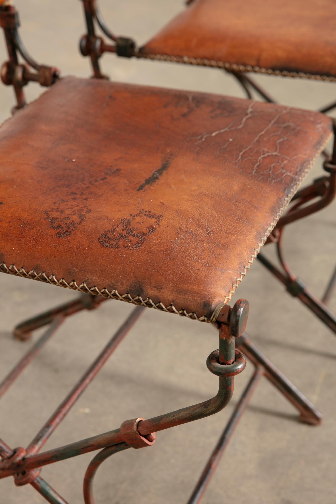 Pair of Brutalist Ilana Goor attributed Chairs in vendita 3