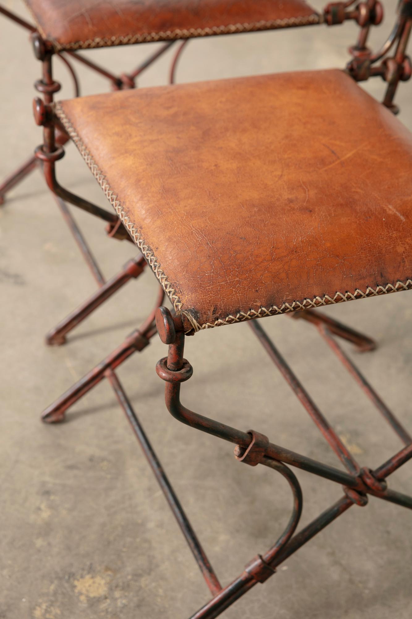 Pair of Brutalist Ilana Goor attributed Chairs In condizioni buone in vendita a New York, NY