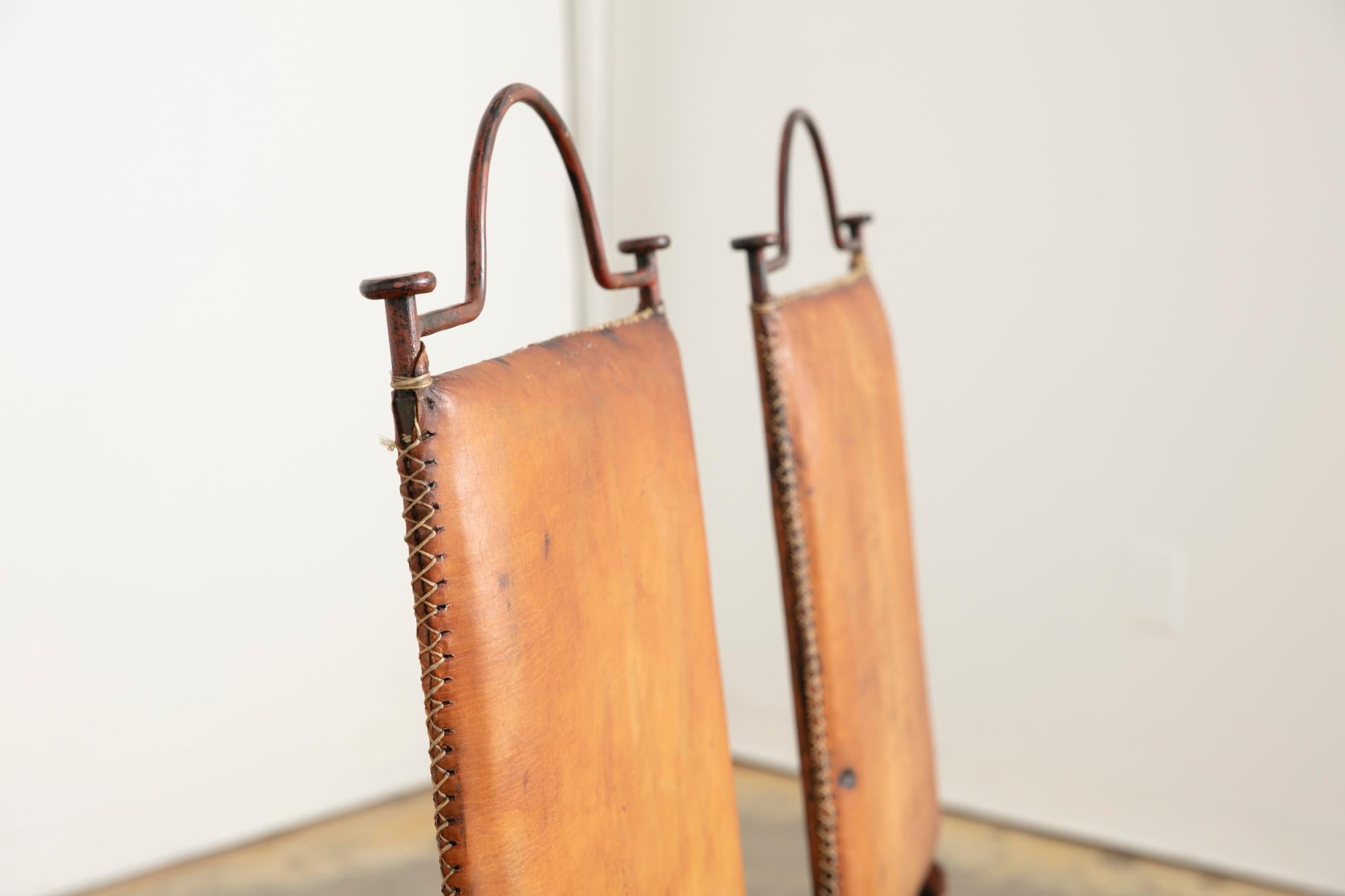 Pair of Brutalist Ilana Goor attributed Chairs in vendita 1